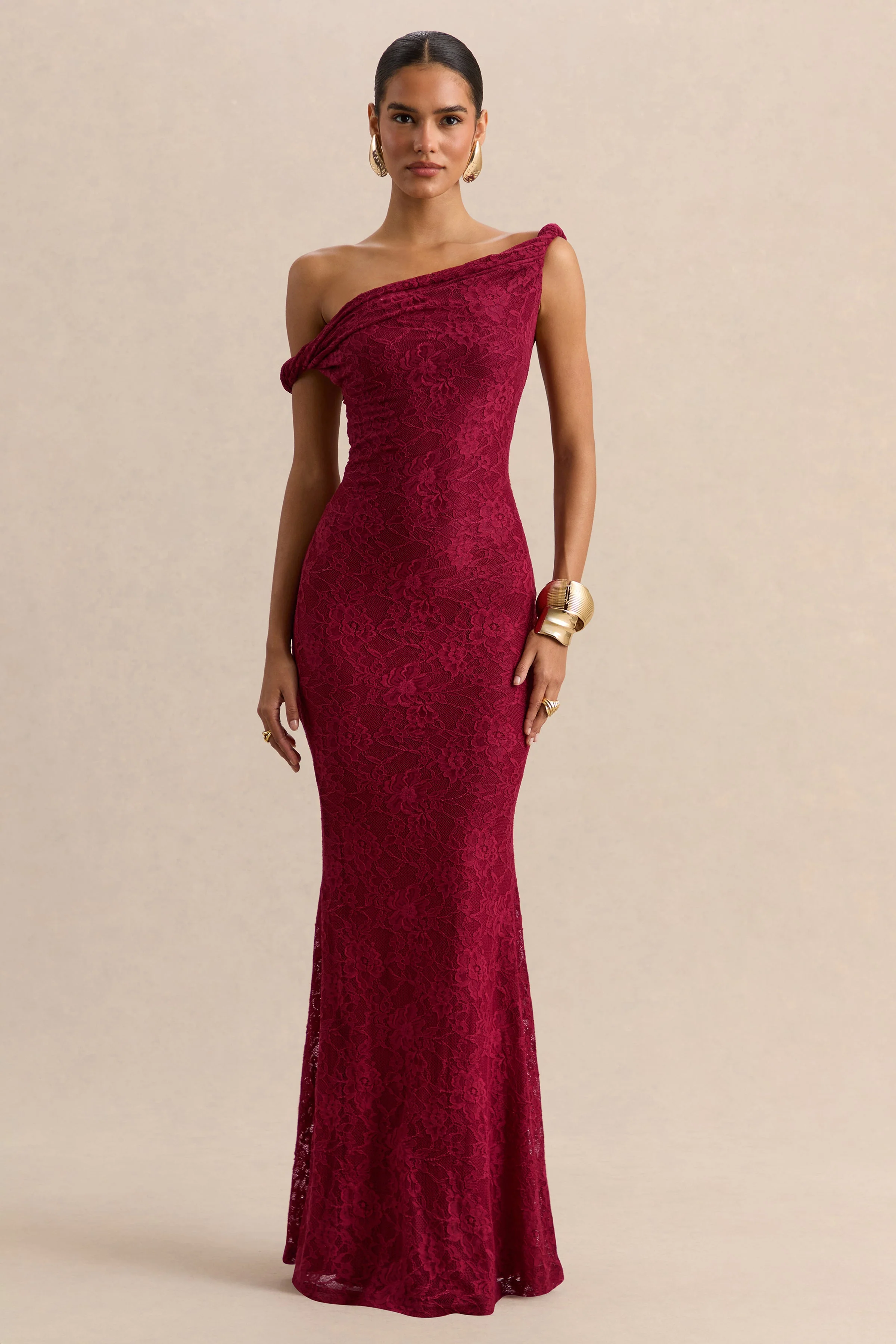 Afina | Bordeaux Kanten Maxi Jurk Met Asymmetrische Hals - Image 6