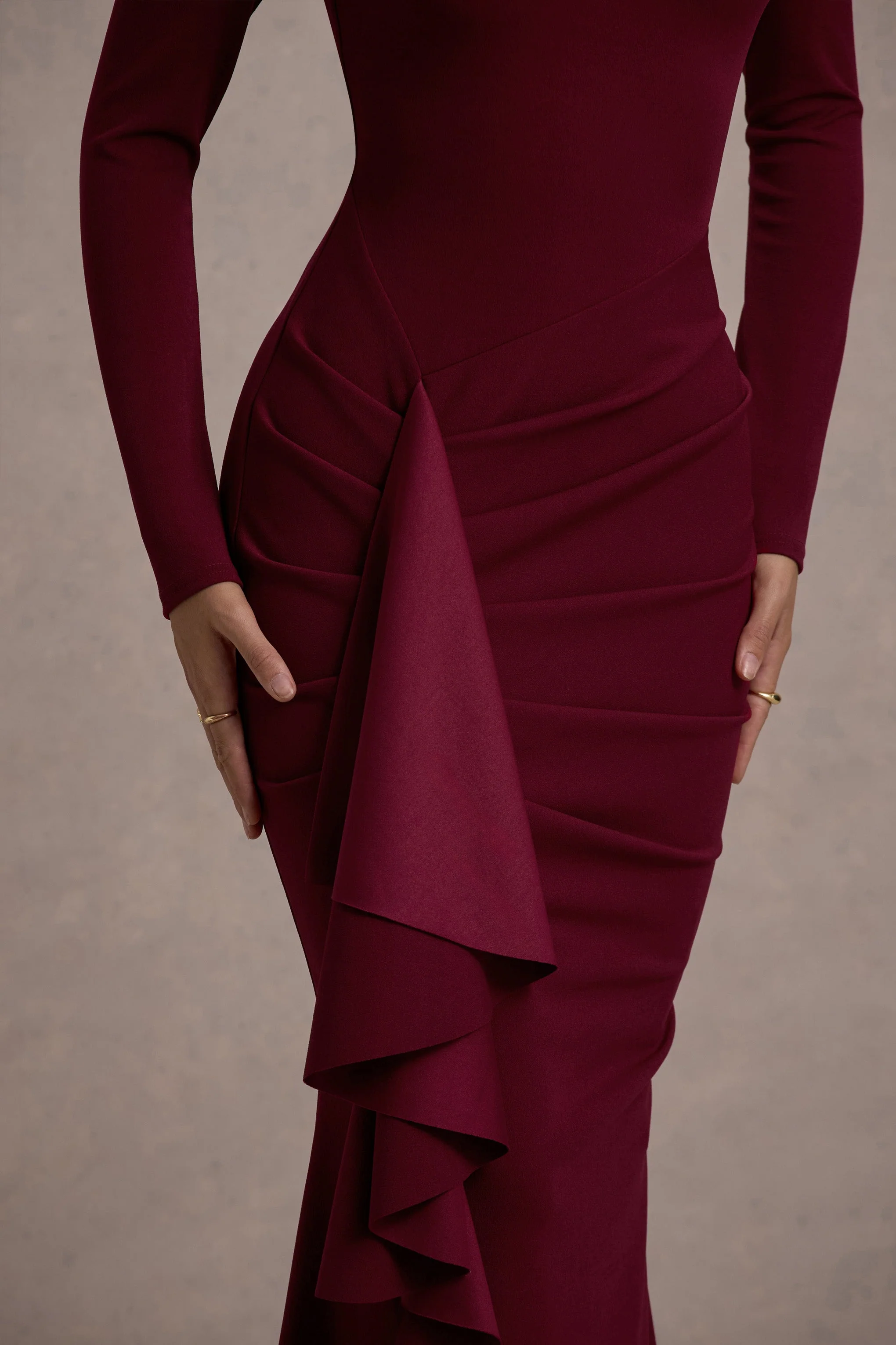 Alayna | Bessenrode Maxi Jurk Met Ruches Split En Lange Mouwen - Image 6