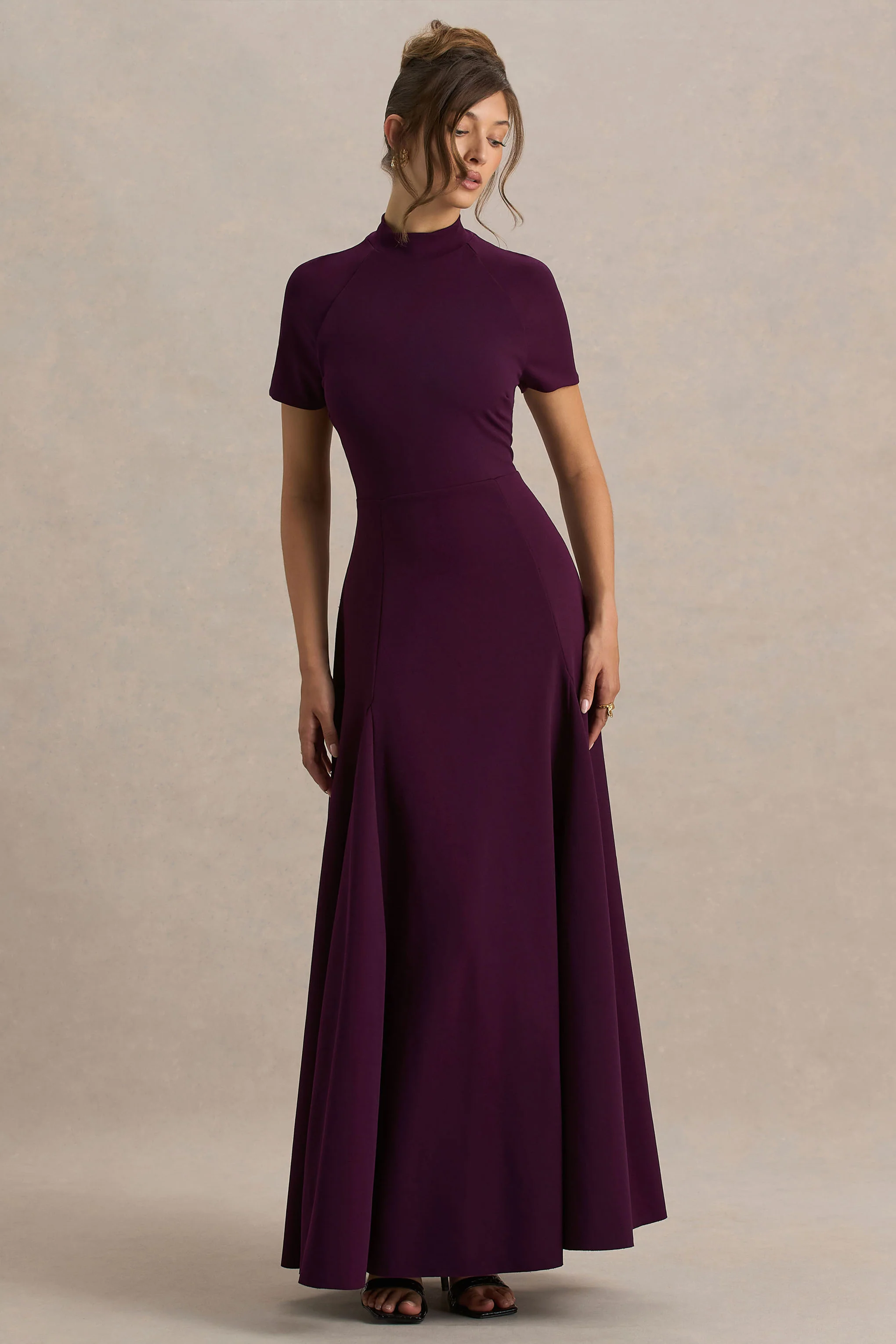 Alea | Bordeaux Hoge Hals Maxi Jurk Met Kort Mouwen - Image 3