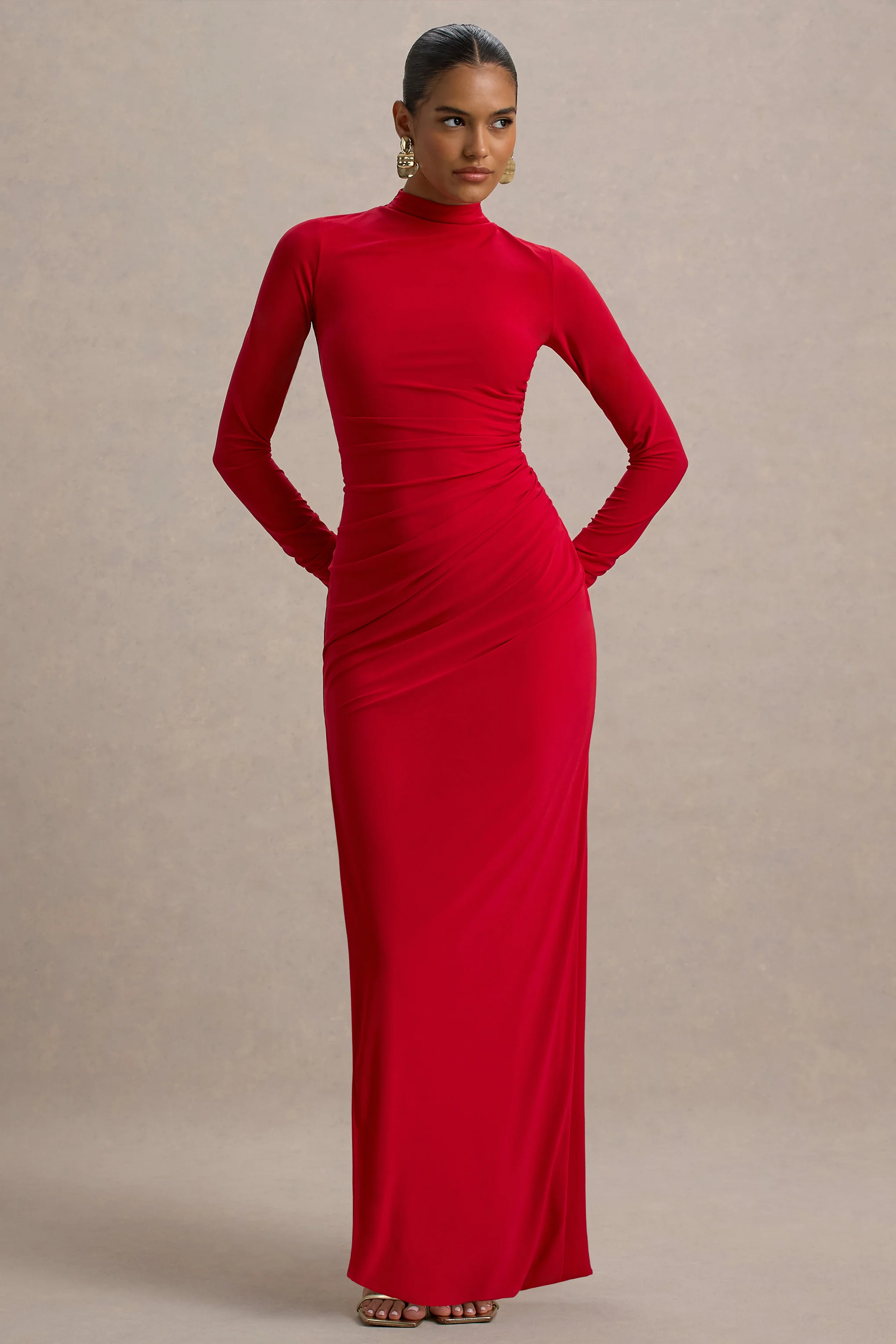 Alluring | Rode Hoge Hals Maxi Jurk Met Gerimpeld Details - Image 5