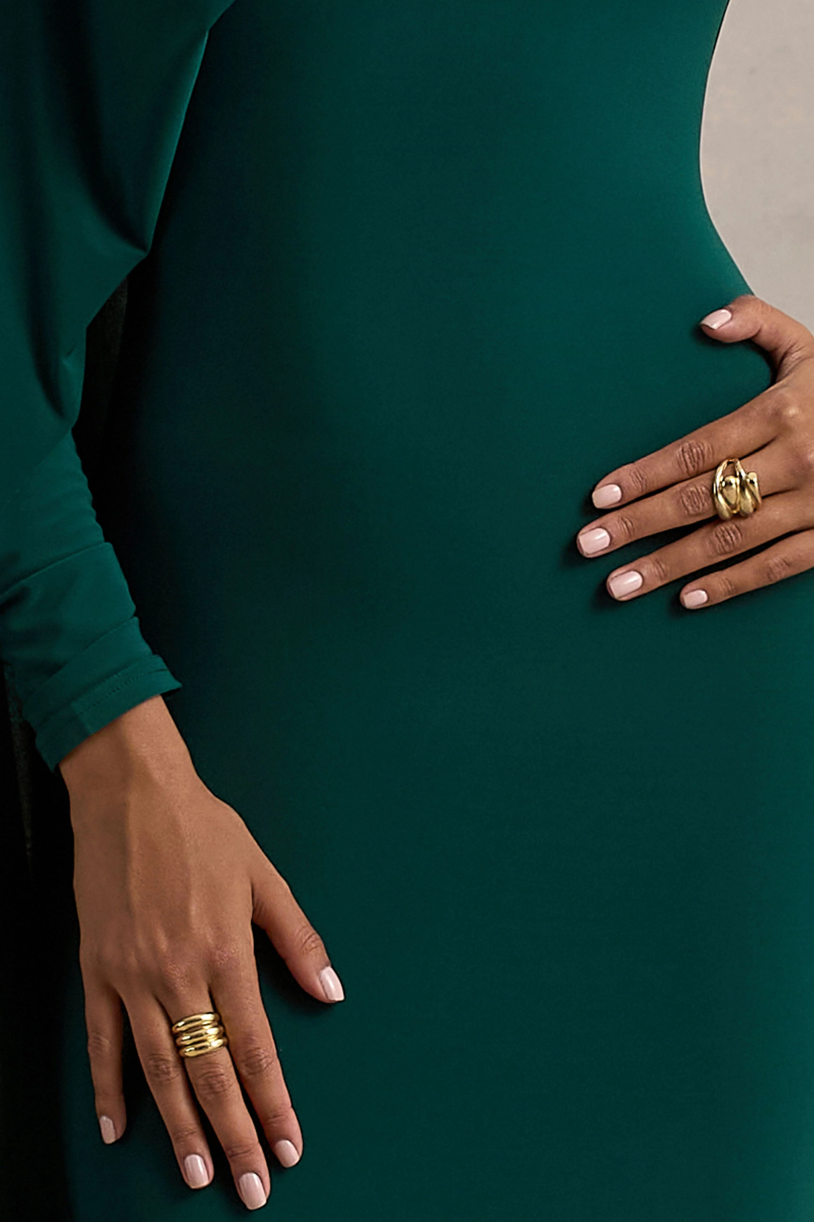 Always | Flessengroene Hoge Hals Maxi Jurk Met Cape mouw Detail - Image 6