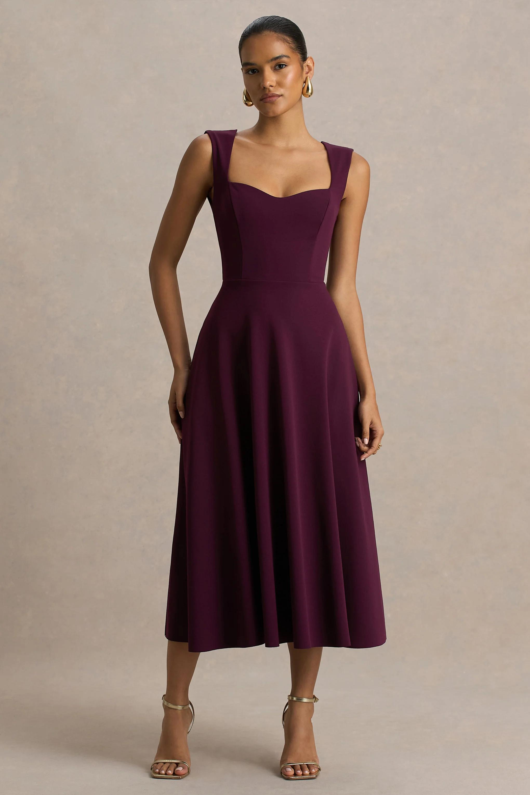 Andromeda | Bordeaux Sweetheart Halslijn Midi Jurk