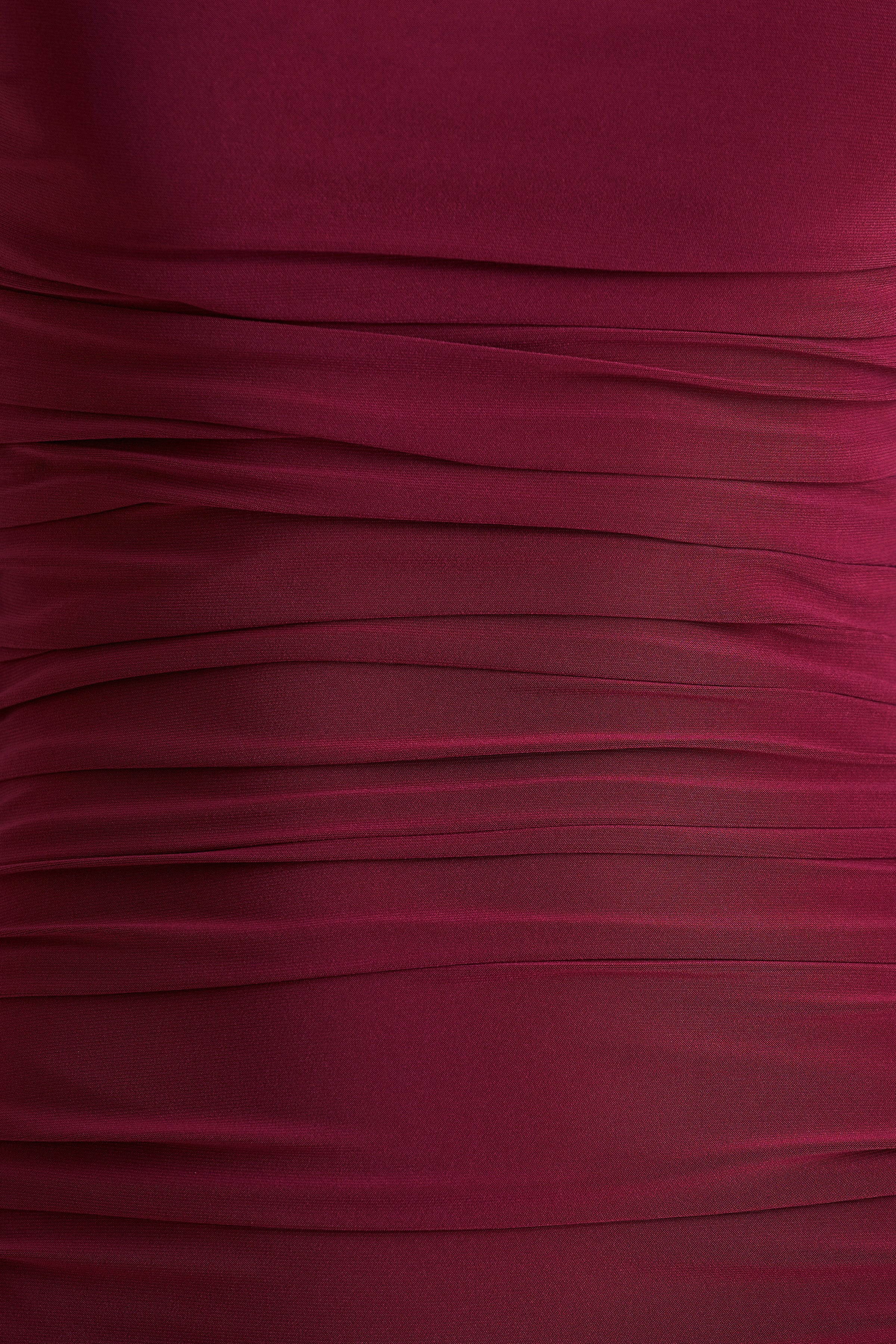 Aniyah | Bordeaux Boot Hals Maxi Jurk Met Gerimpeld Details - Image 6