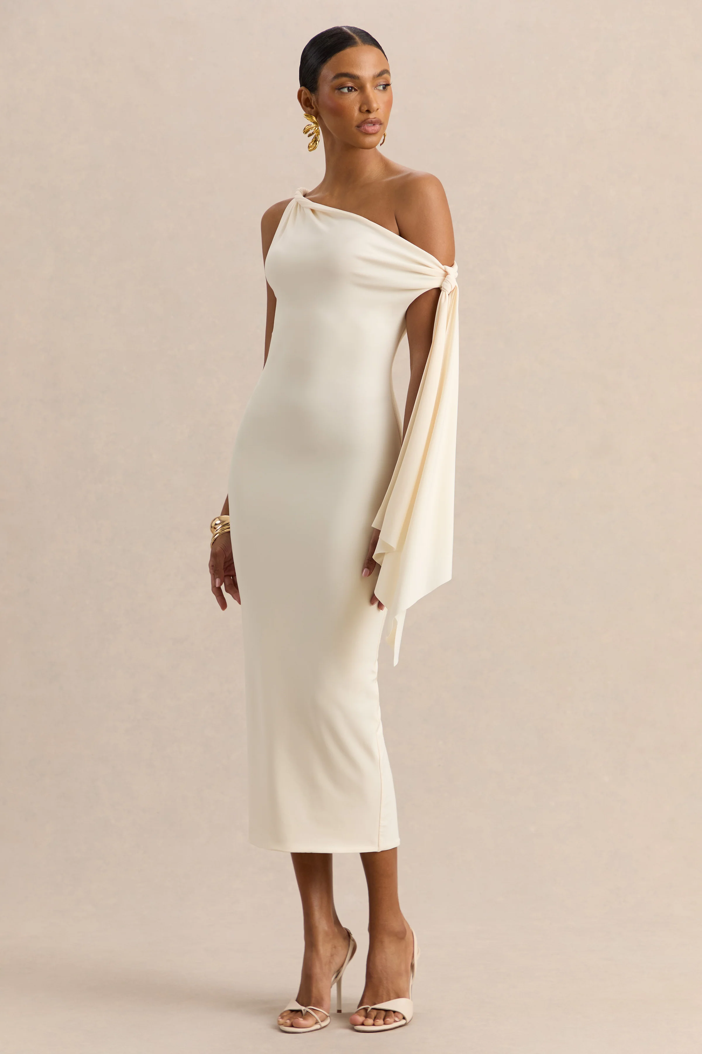 Arcelia | Crème Asymmetrische Hals Midi Jurk Met Knoop Detail
