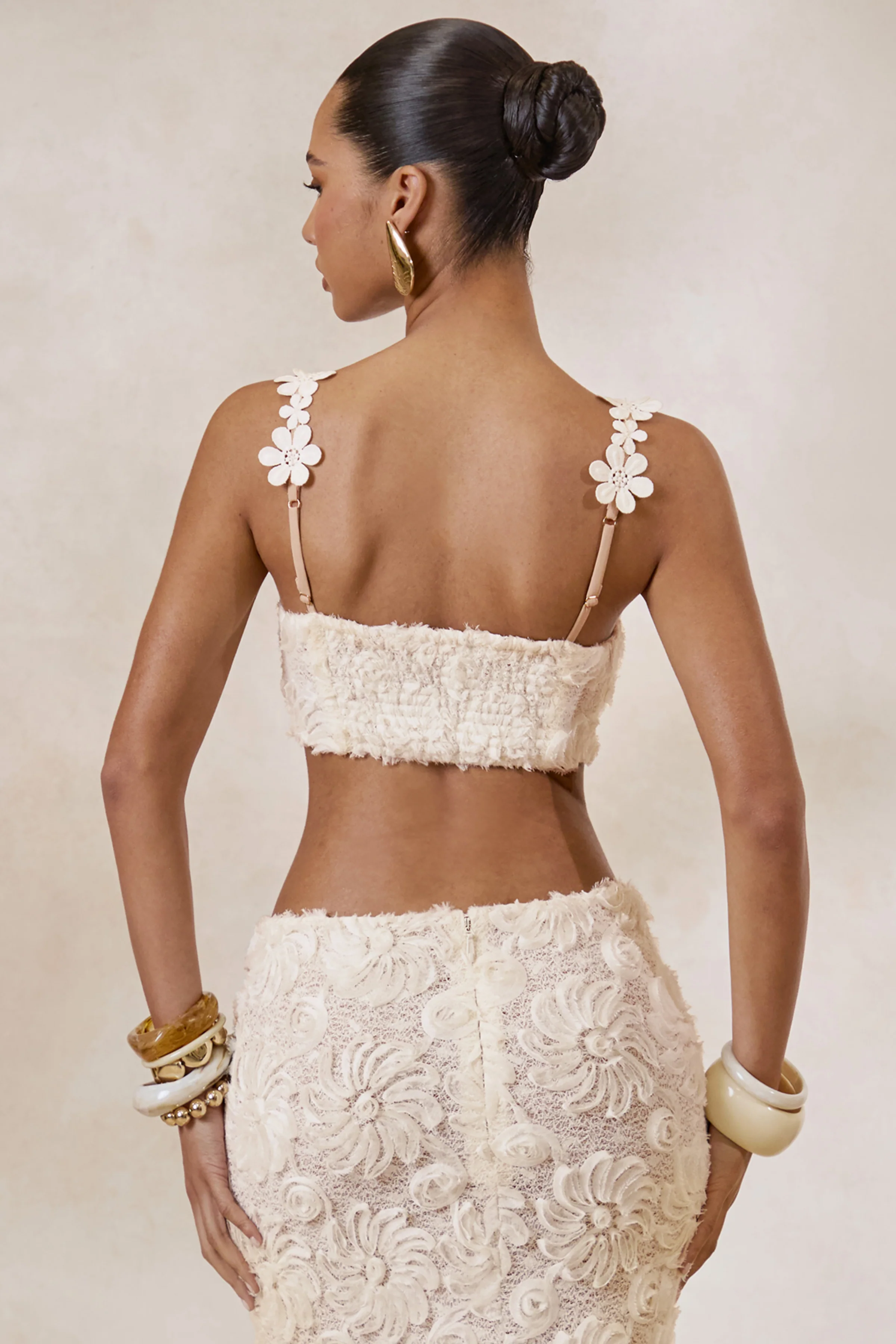 Arlina | Witte Kanten Crop Top Met Lage Ronde Hals - Image 4