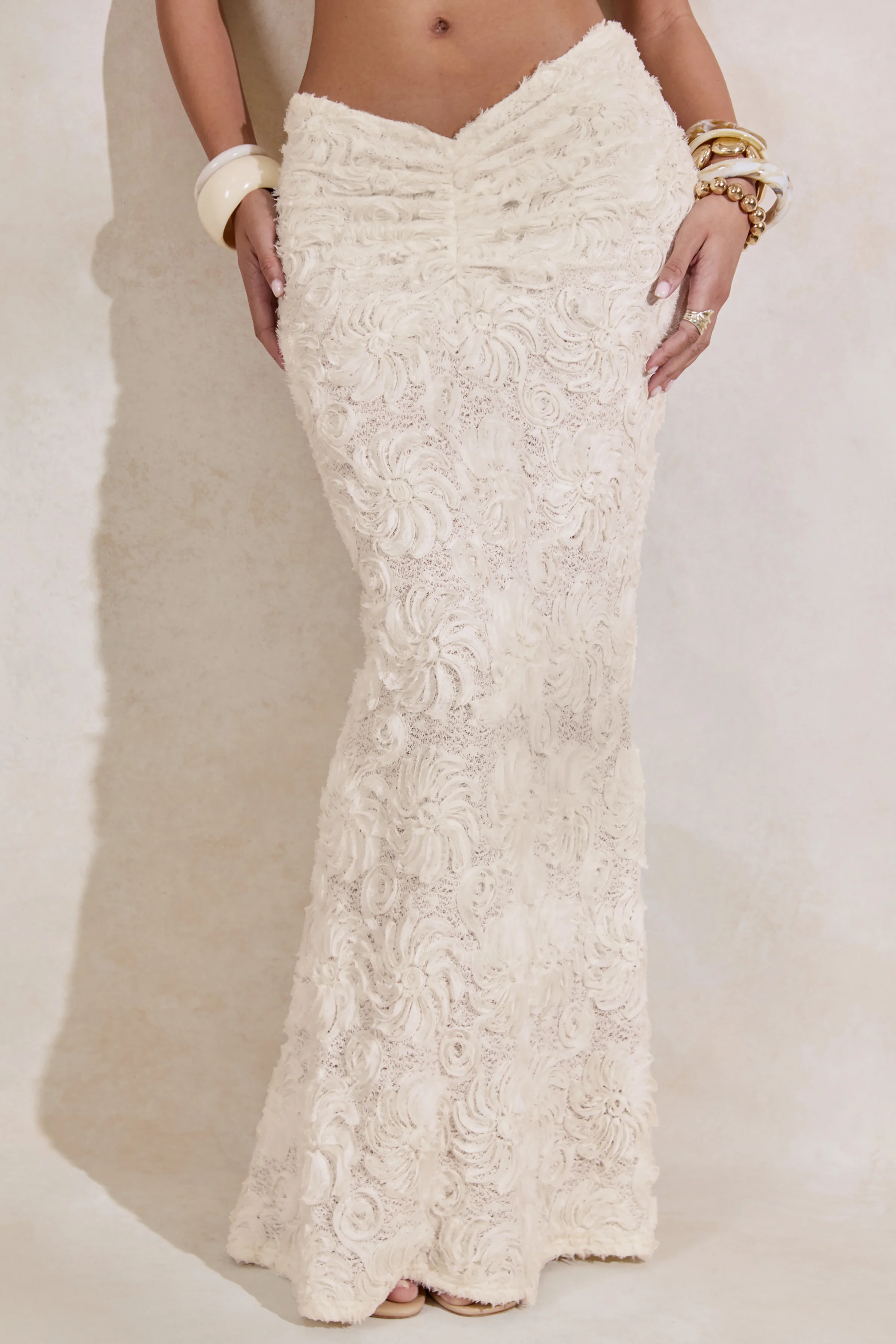 Arlina | Witte Kanten Maxi Rok Met Gerimpelde Details - Image 6