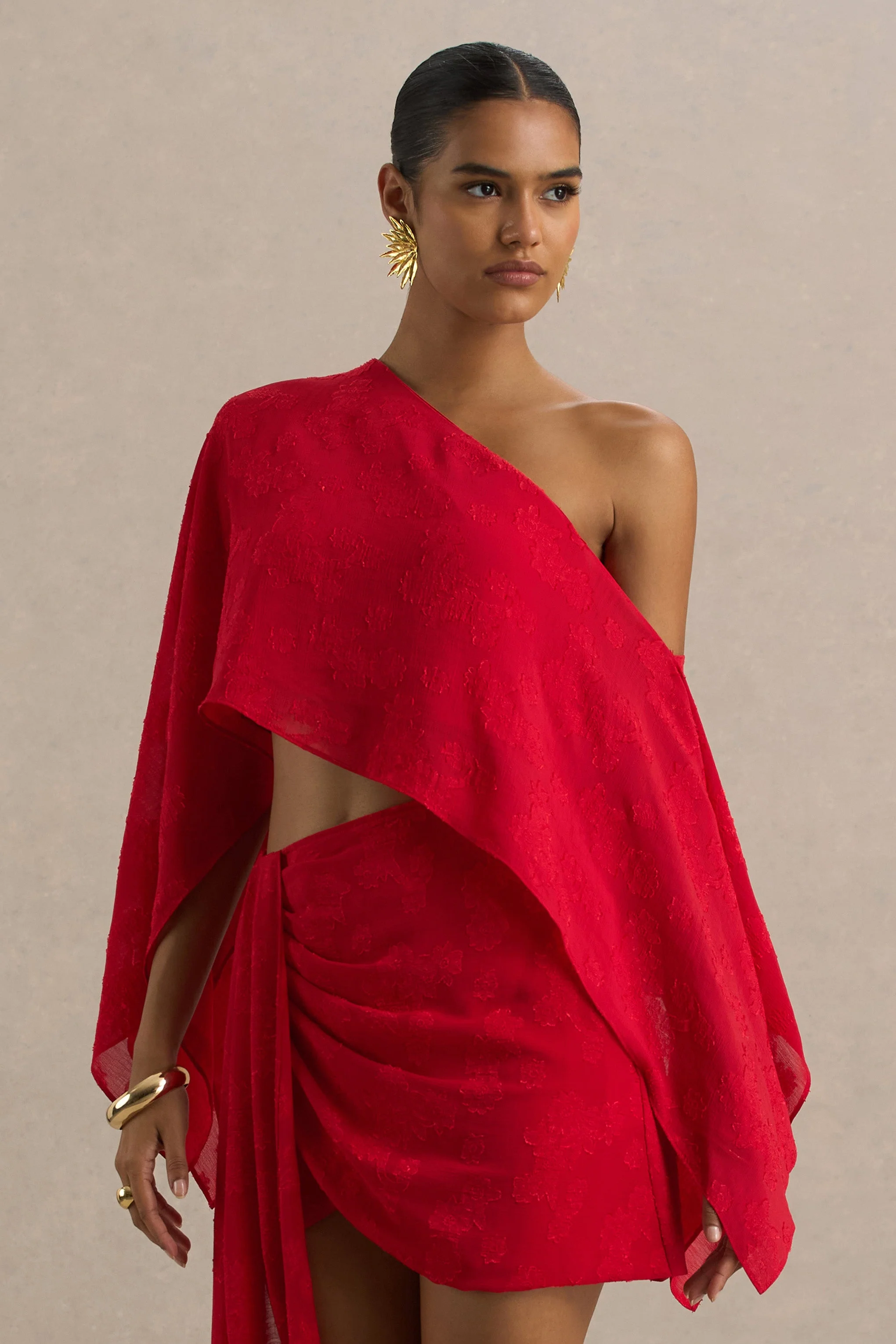 Aruba | Rode Satijnen Devore Asymmetrisch Crop Top Met Lange Mouwen - Image 3