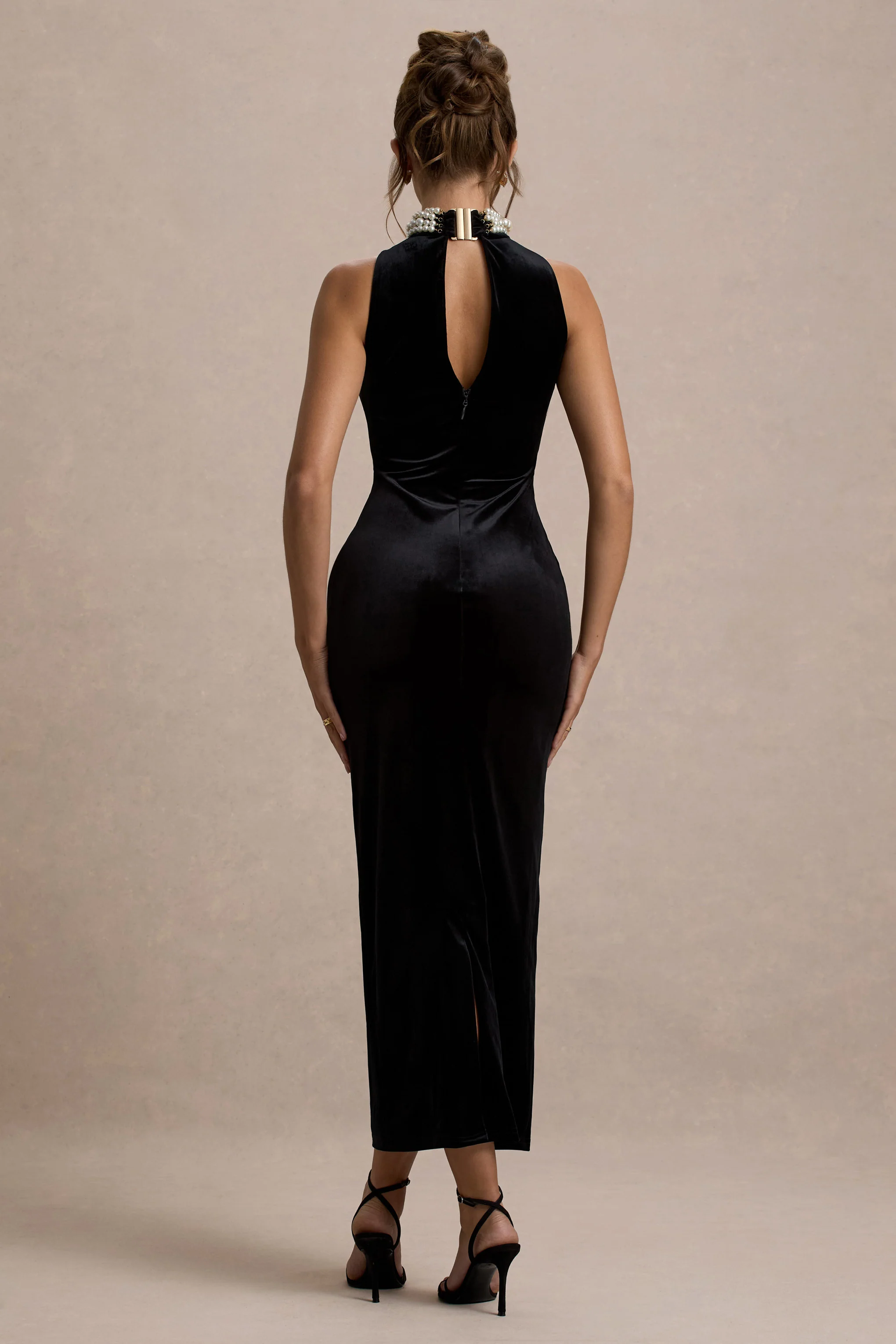 Audrine | Zwarte Velours Versierde Hoge Hals Maxi Jurk - Image 2