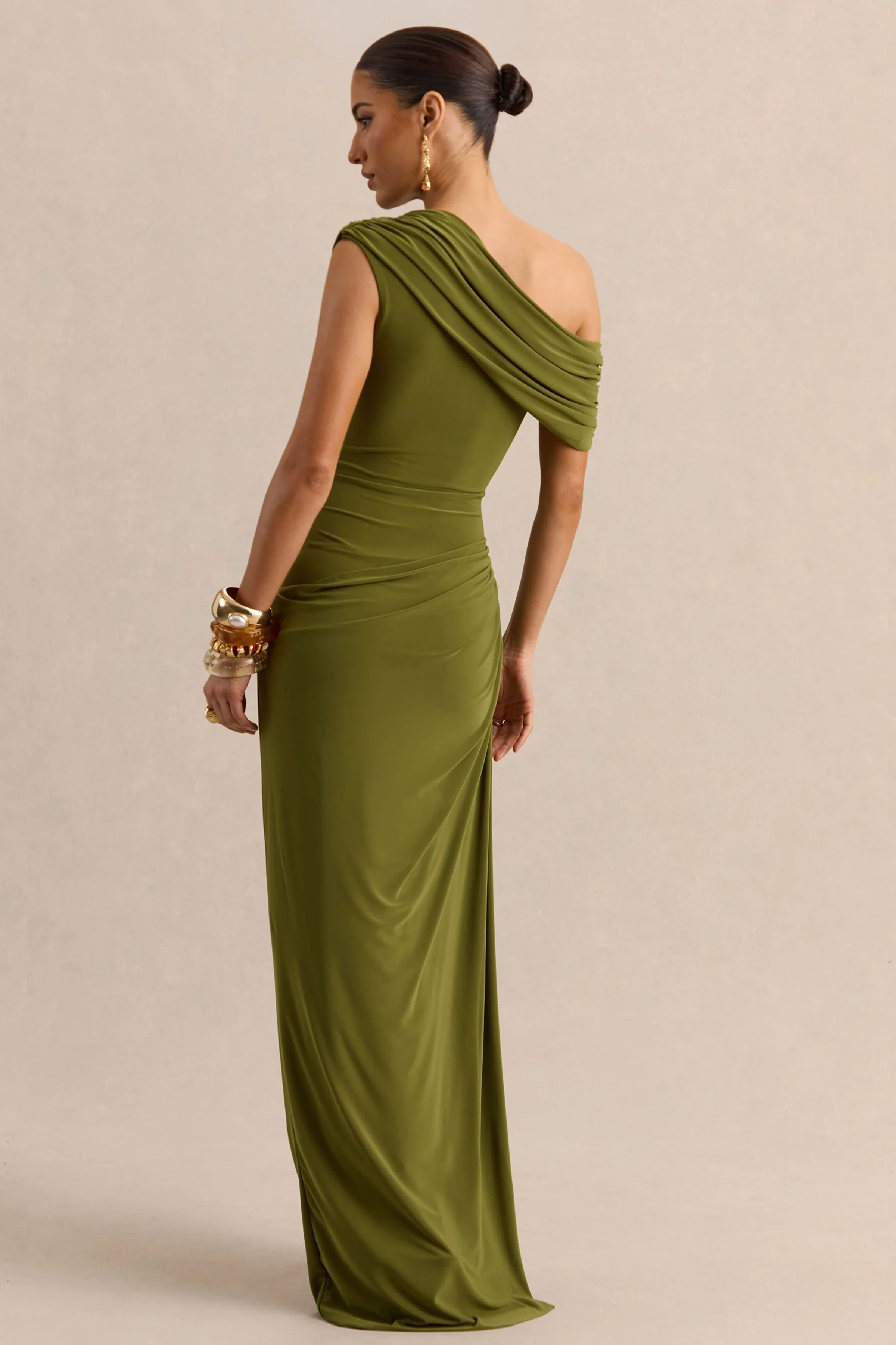 Avialee | Groene Asymmetrische Hals Maxi Jurk Met Gerimpelde Details En Ceintuur - Image 2
