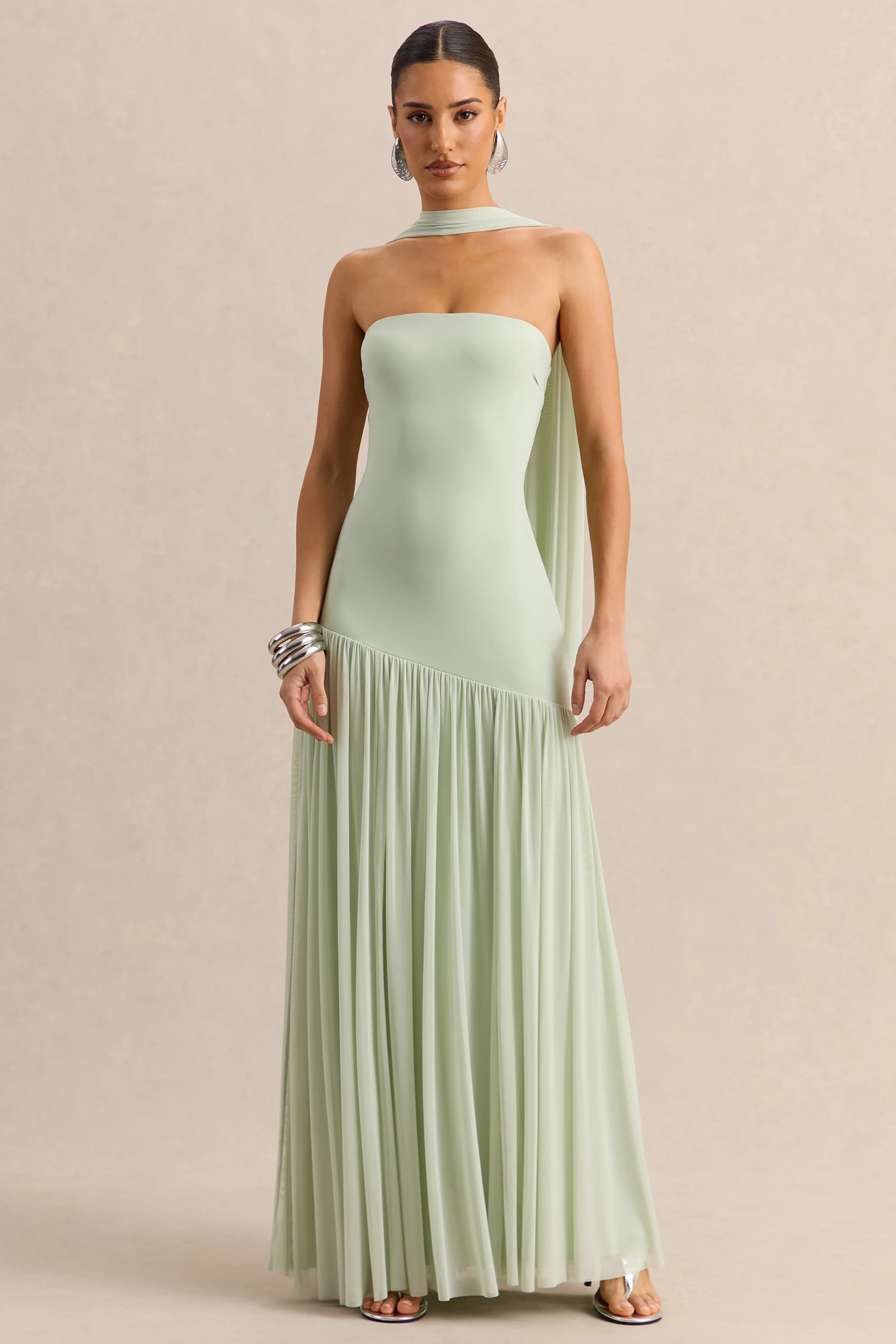 Bambi | Mintgroene Bandeau Maxi Jurk Met Sjaal Detail - Image 4