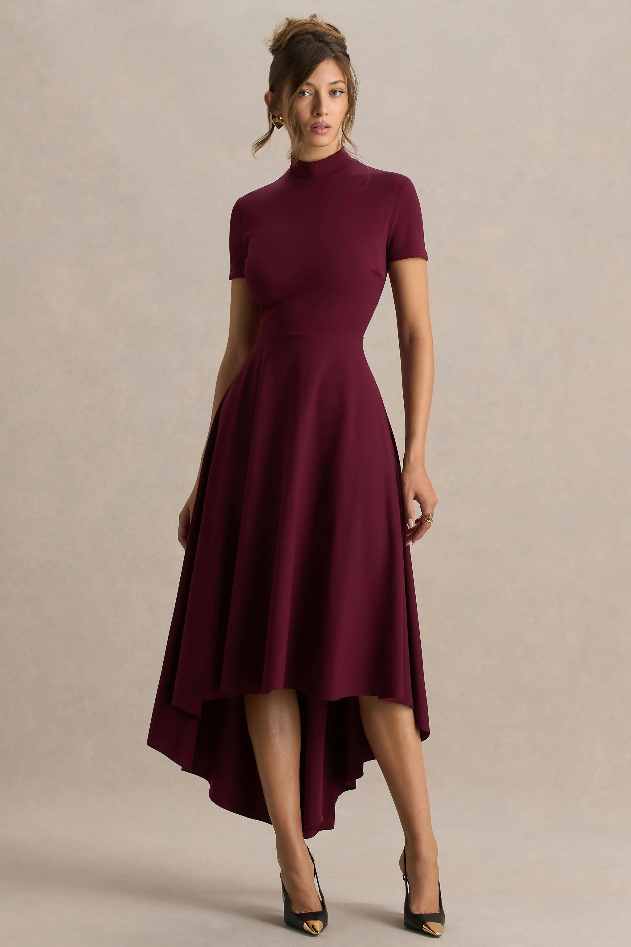 Bellona | Bordeaux Hoog-Lage Midi Jurk Met Hoge Hals - Image 3