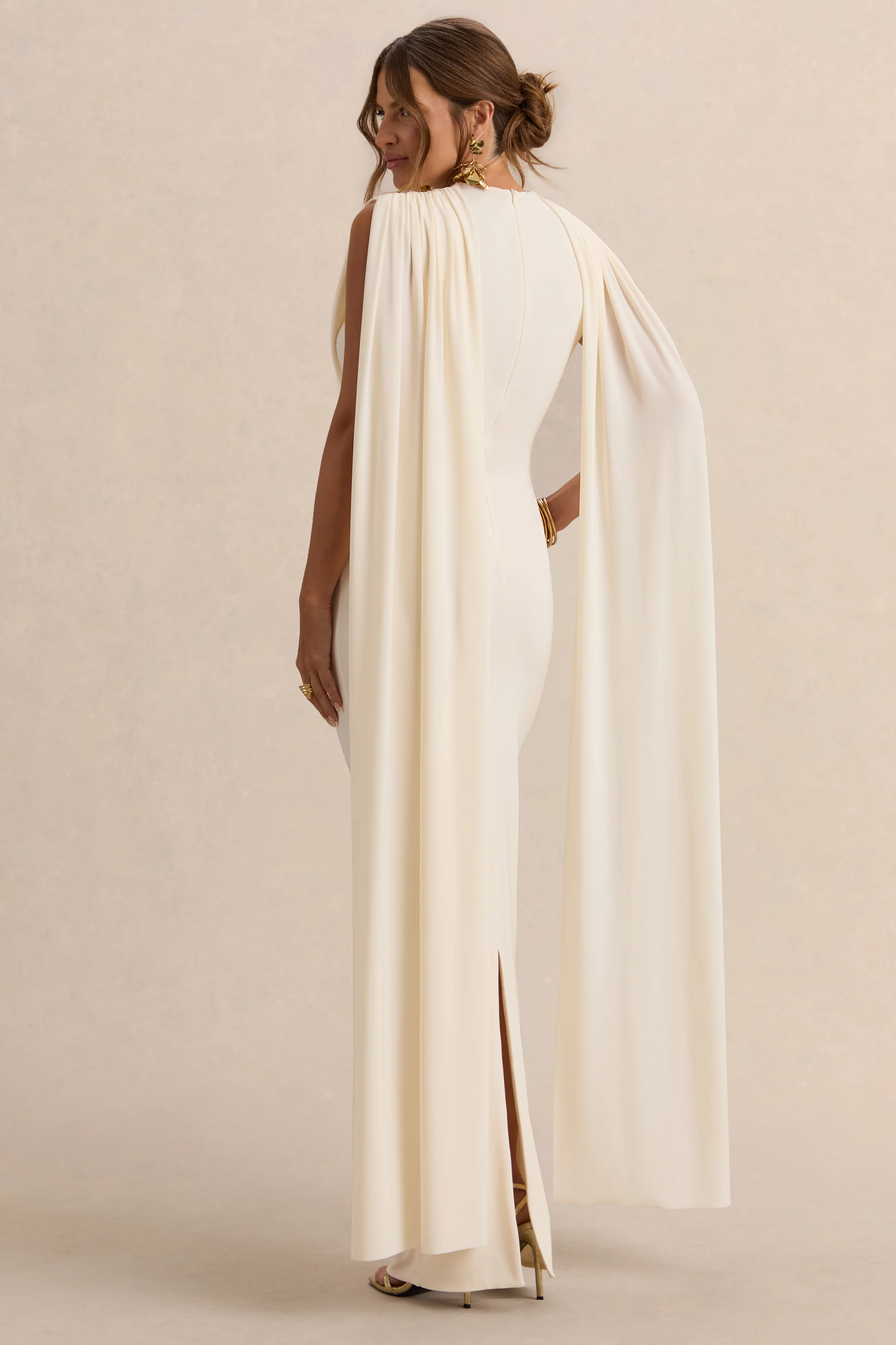Belva | Crème Ronde Hals Zwangerschaps Maxi Jurk Met Cape Detail - Image 2