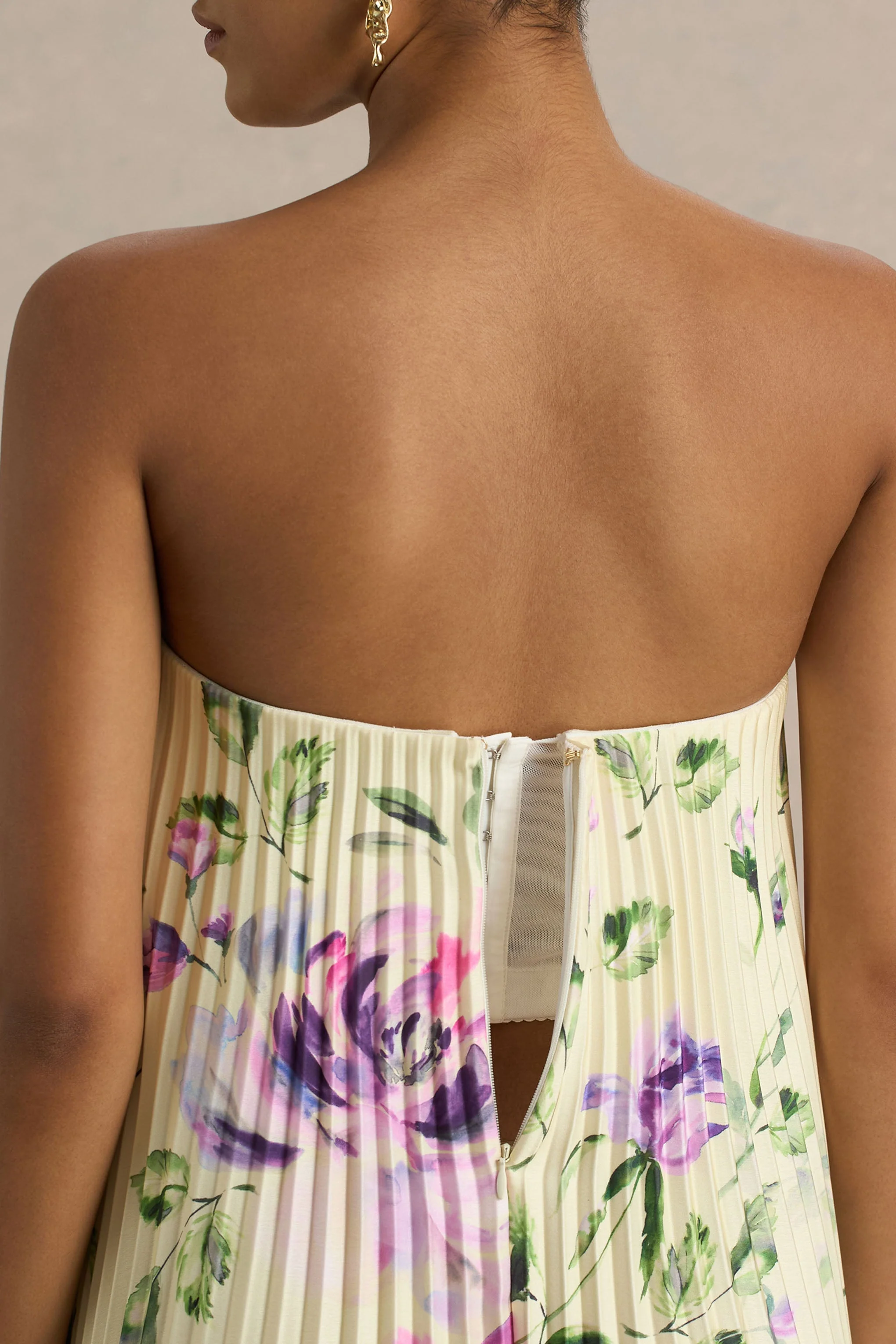 Bergamot | Citroengele Rooz Print Satijnen Maxi Jurk Met Sweetheart Halslijn - Image 4