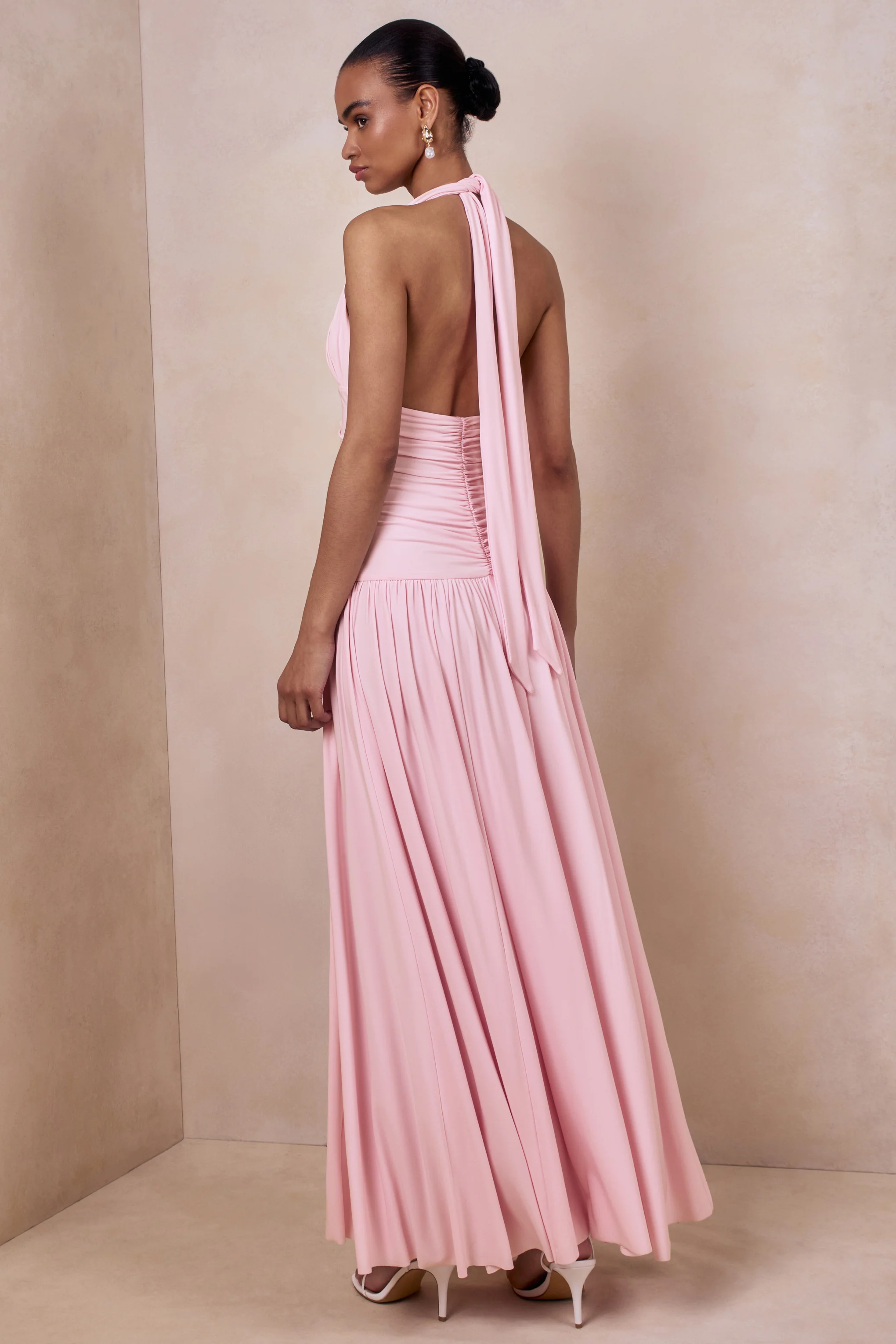 Bettina | Roze Maxi Jurk met Diepe V-Hals en Gerimpelde Details - Image 2