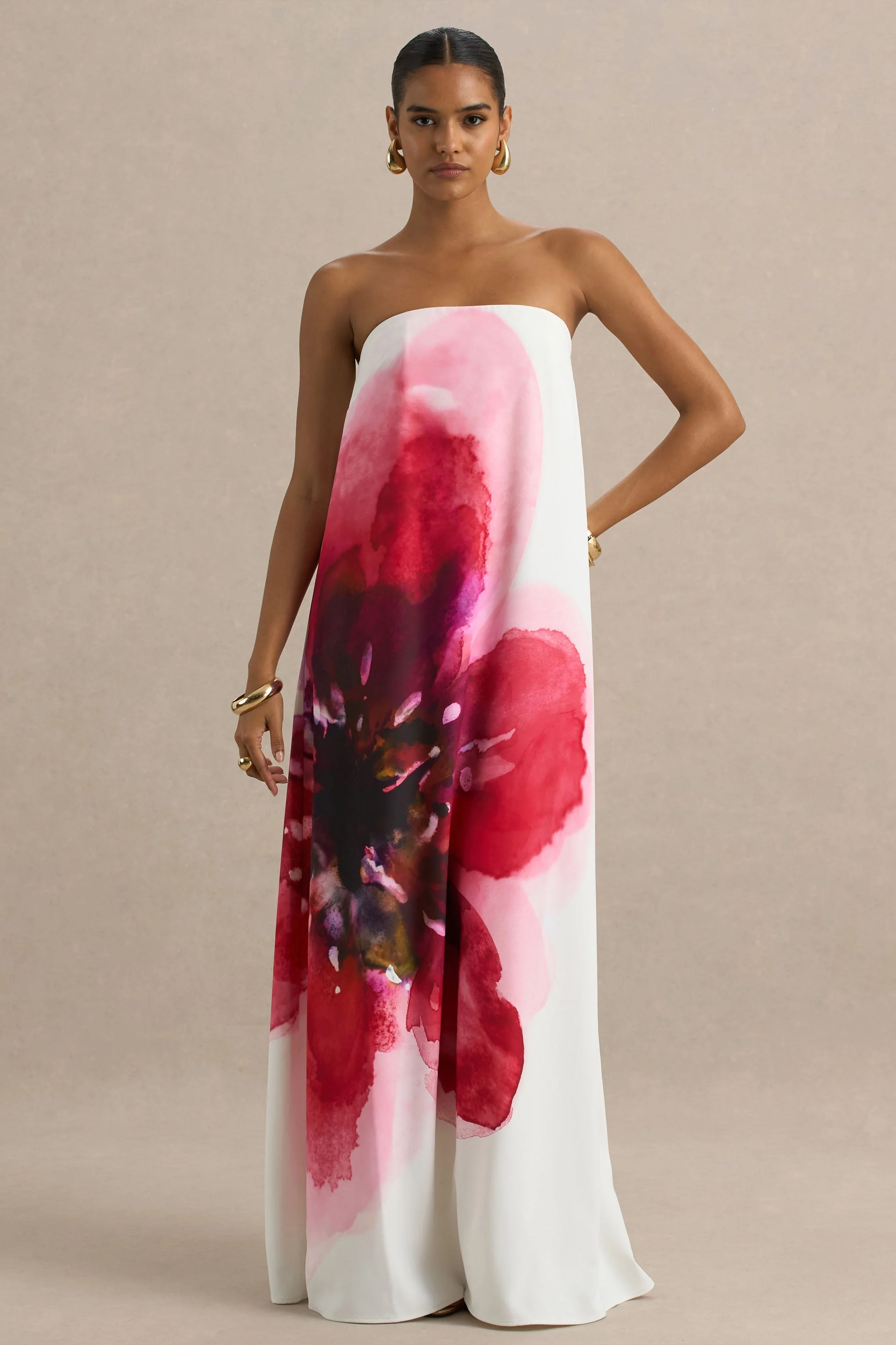 Breonna |Felroze Bandeau Maxi Jurk Met Bloemen Versiering - Image 4