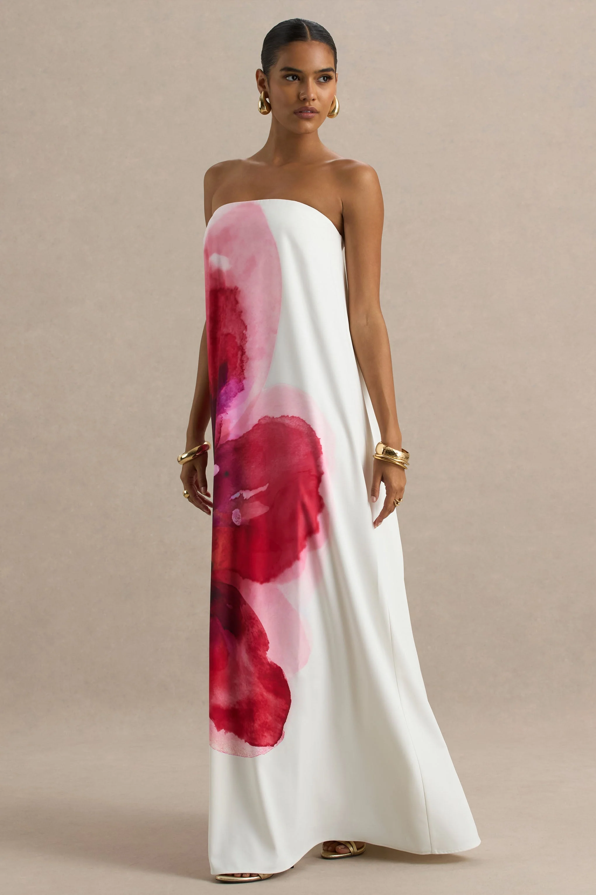 Breonna |Felroze Bandeau Maxi Jurk Met Bloemen Versiering - Image 5
