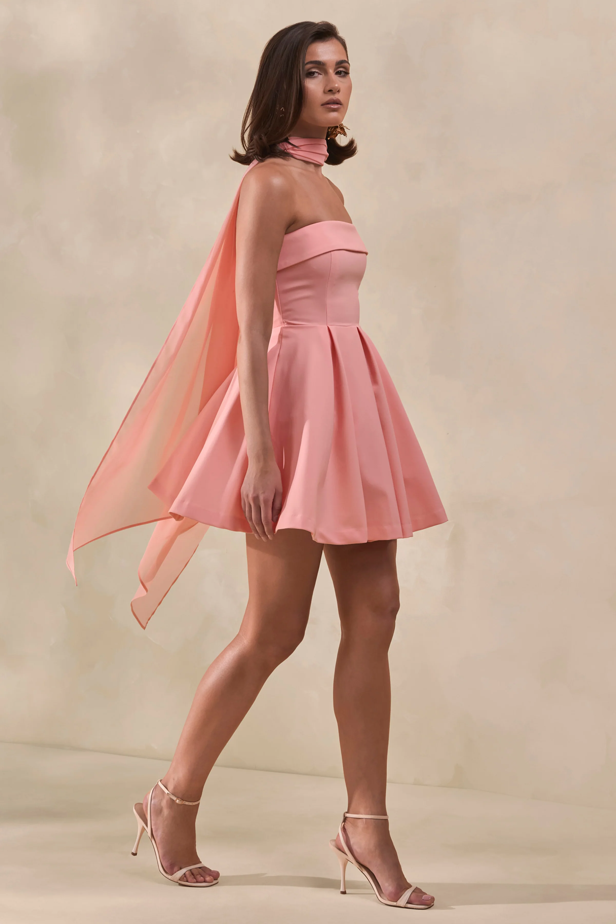 Bruna | Lichtroze Bandeau Skater Mini Jurk - Image 5