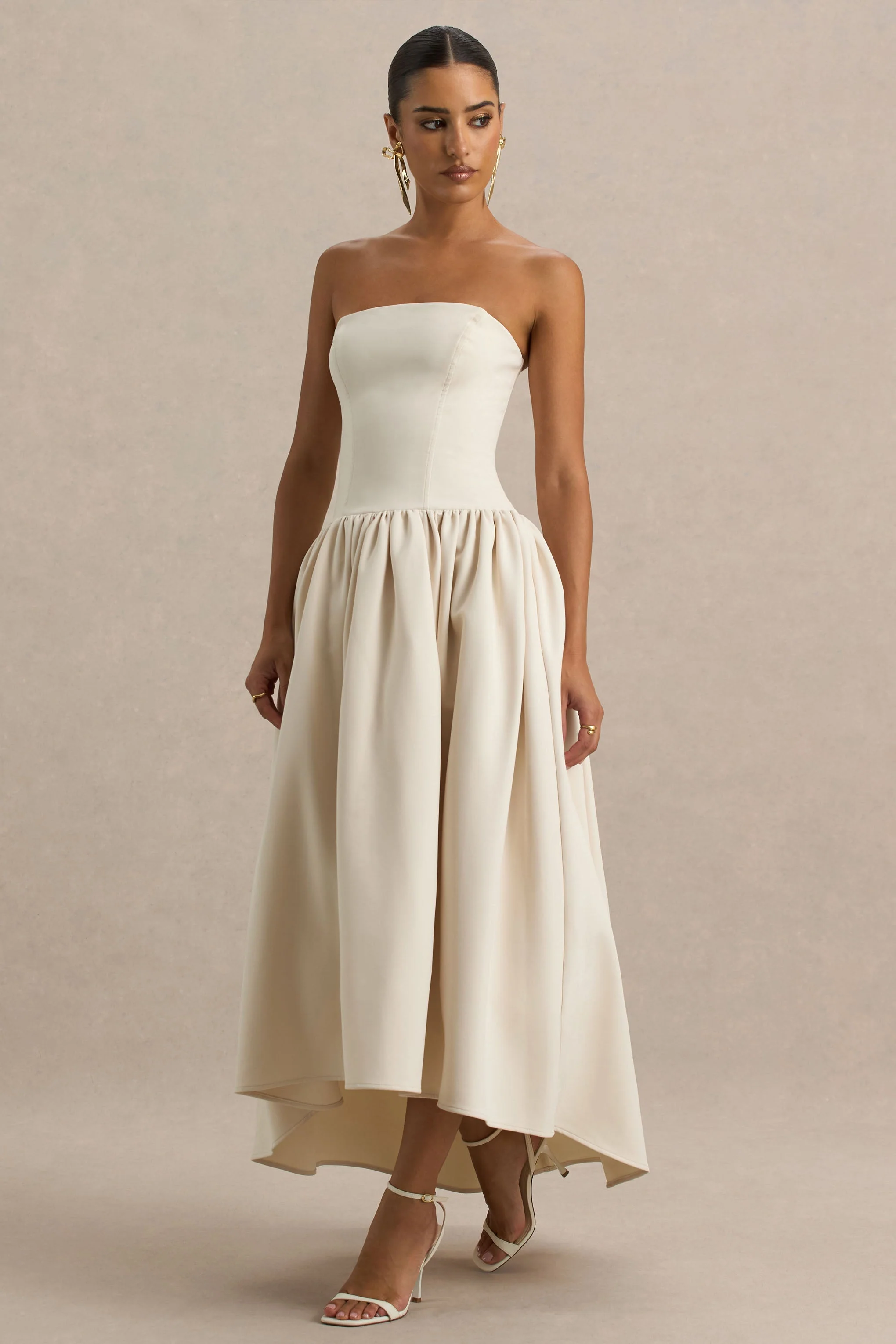 Candice | Crème Bandeau Volumineuze Midi Jurk Met Strik Detail Op Rug - Image 4