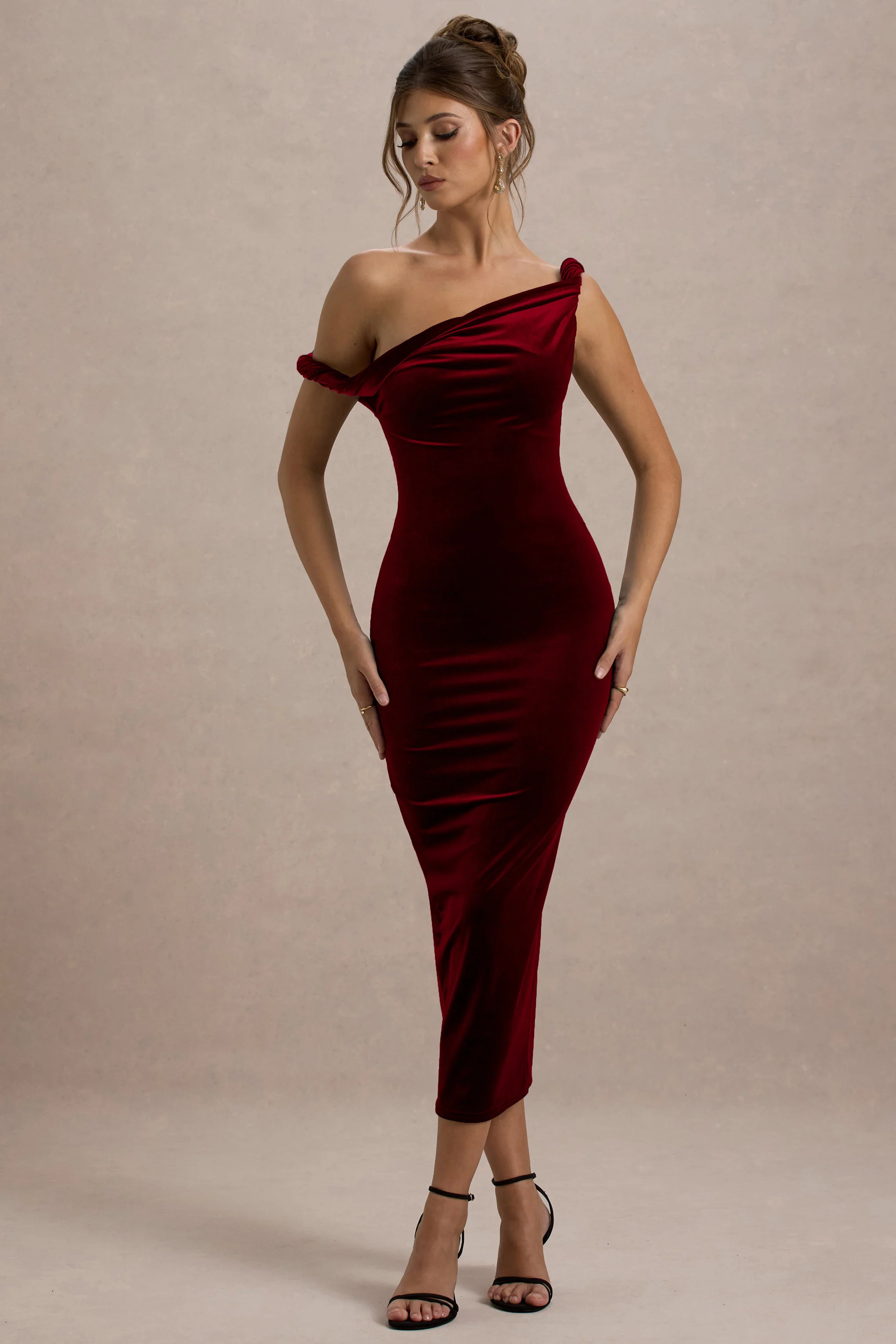 Carella | Bessenrode Fluwelen Gedraaide Asymmetrische Midi Jurk