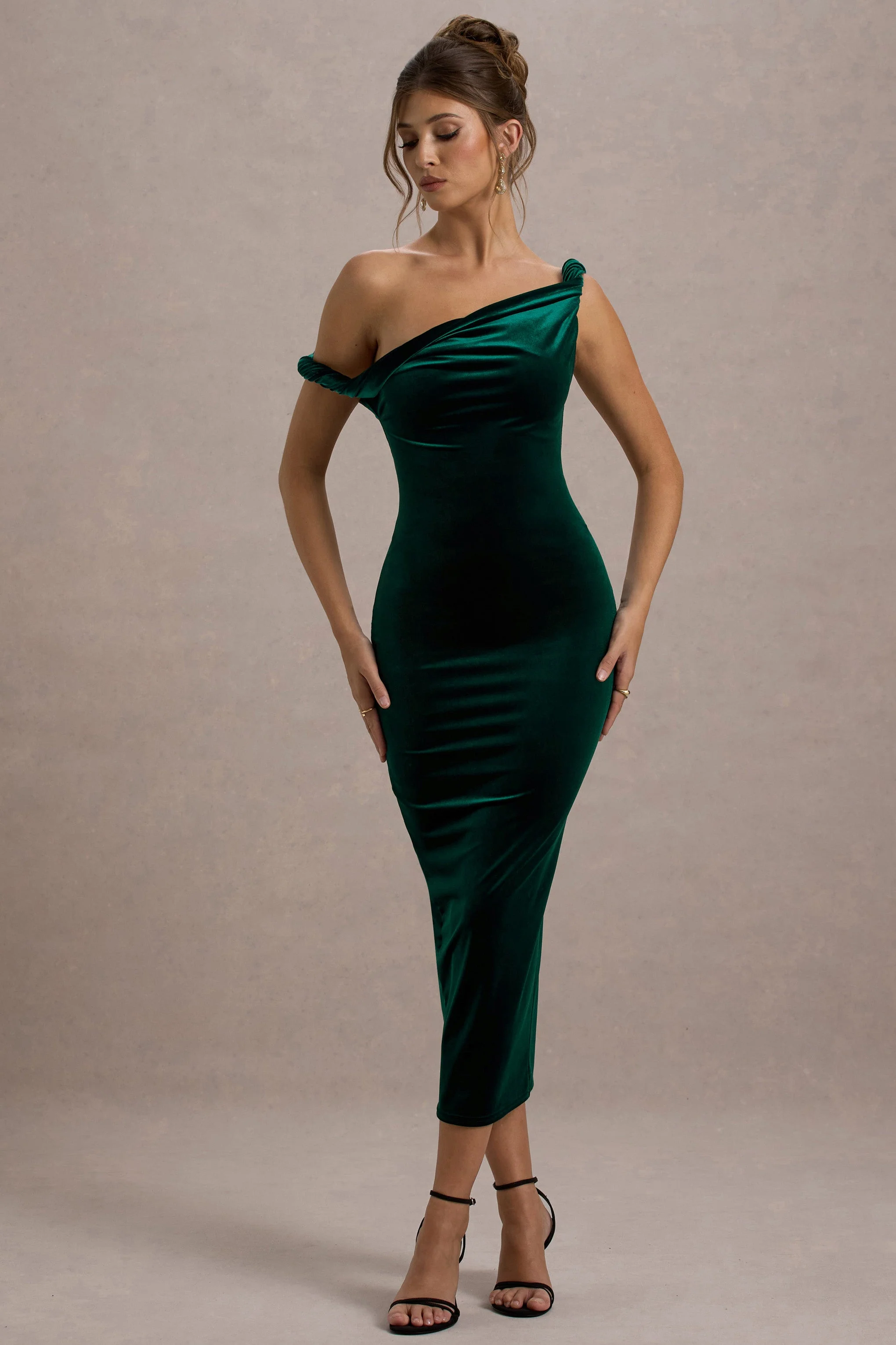 Carella | Flessengroene Fluwelen Gedraaide Asymmetrische Midi Jurk - Image 4
