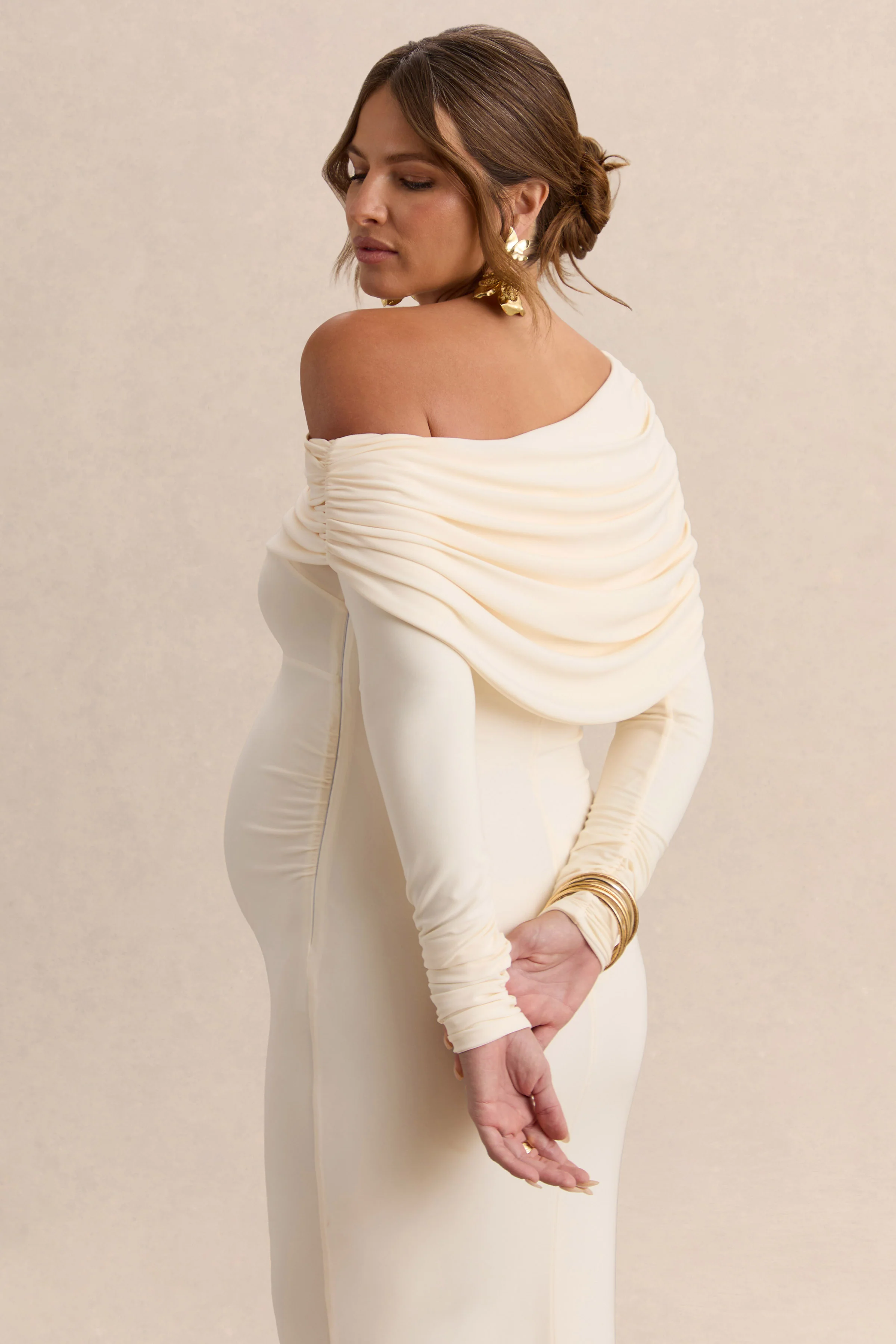 Carleigh | Crème Asymmetrische Hals Zwangerschaps Maxi Jurk Met Draperende Details - Image 5