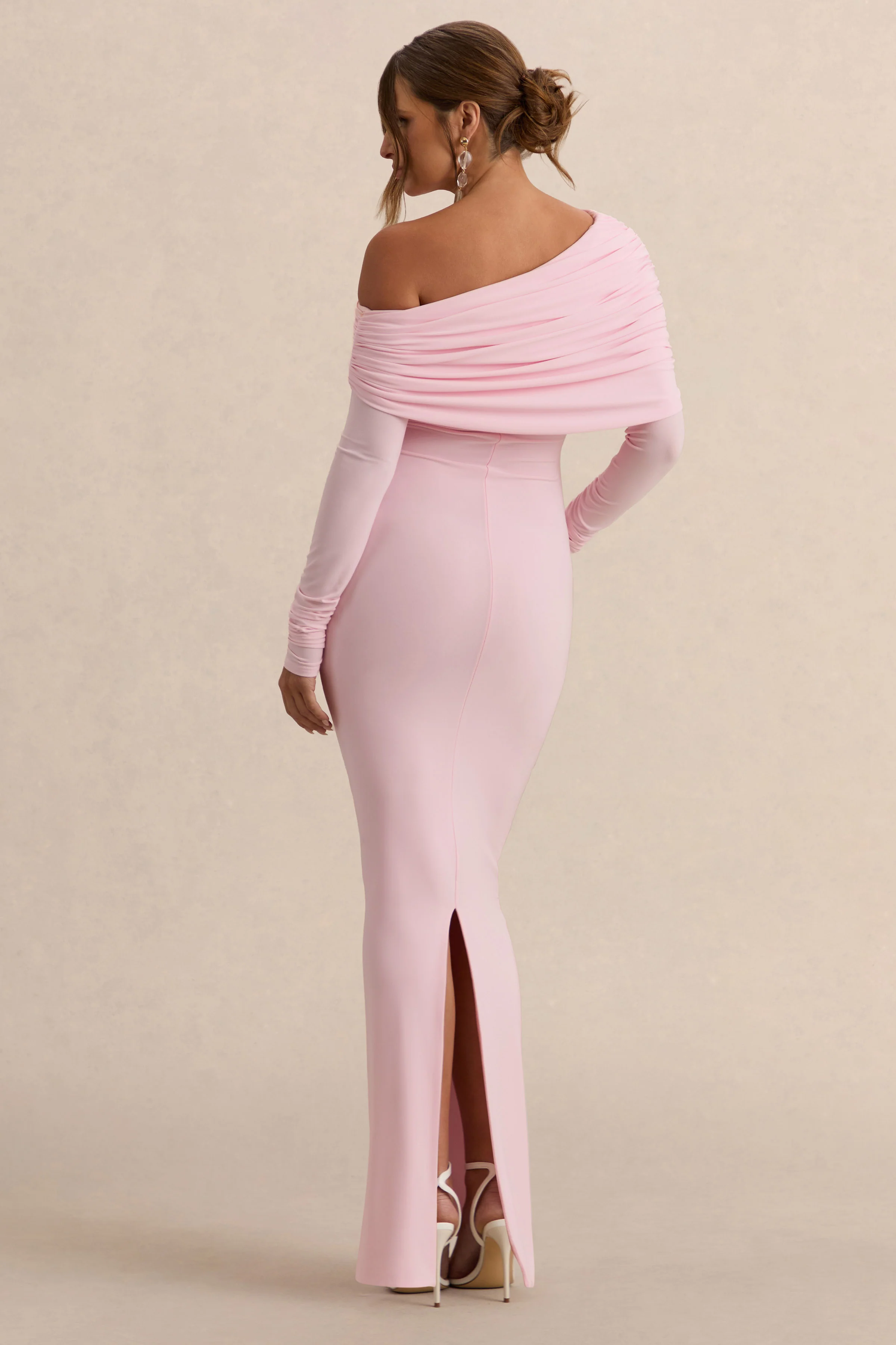 Carleigh | Lichtroze Asymmetrische Hals Zwangerschaps Maxi Jurk met Draperende Details - Image 2