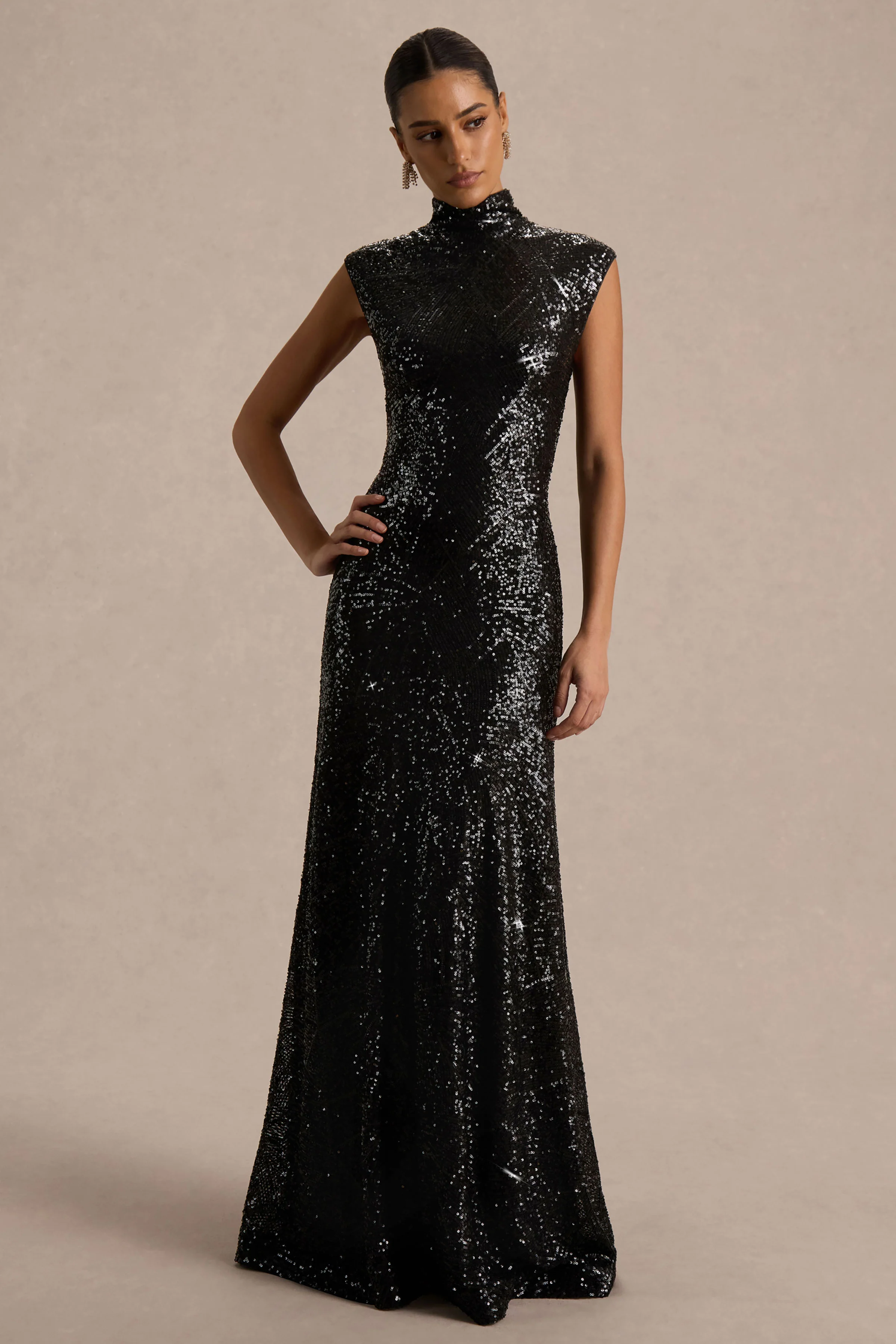 Cecy | Zwarte Pailletten Maxi Jurk Met Hoge Hals En Kap Mouwen - Image 5