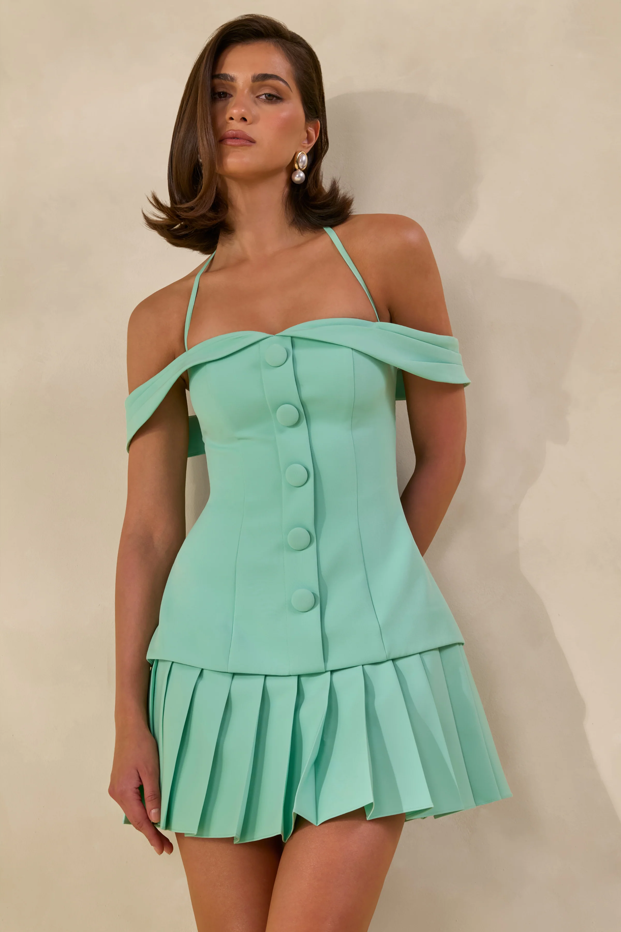 Celeta | Mint Bardot Hals Mini Jurk Met Knoopdetails En Geplooide Zoom - Image 3