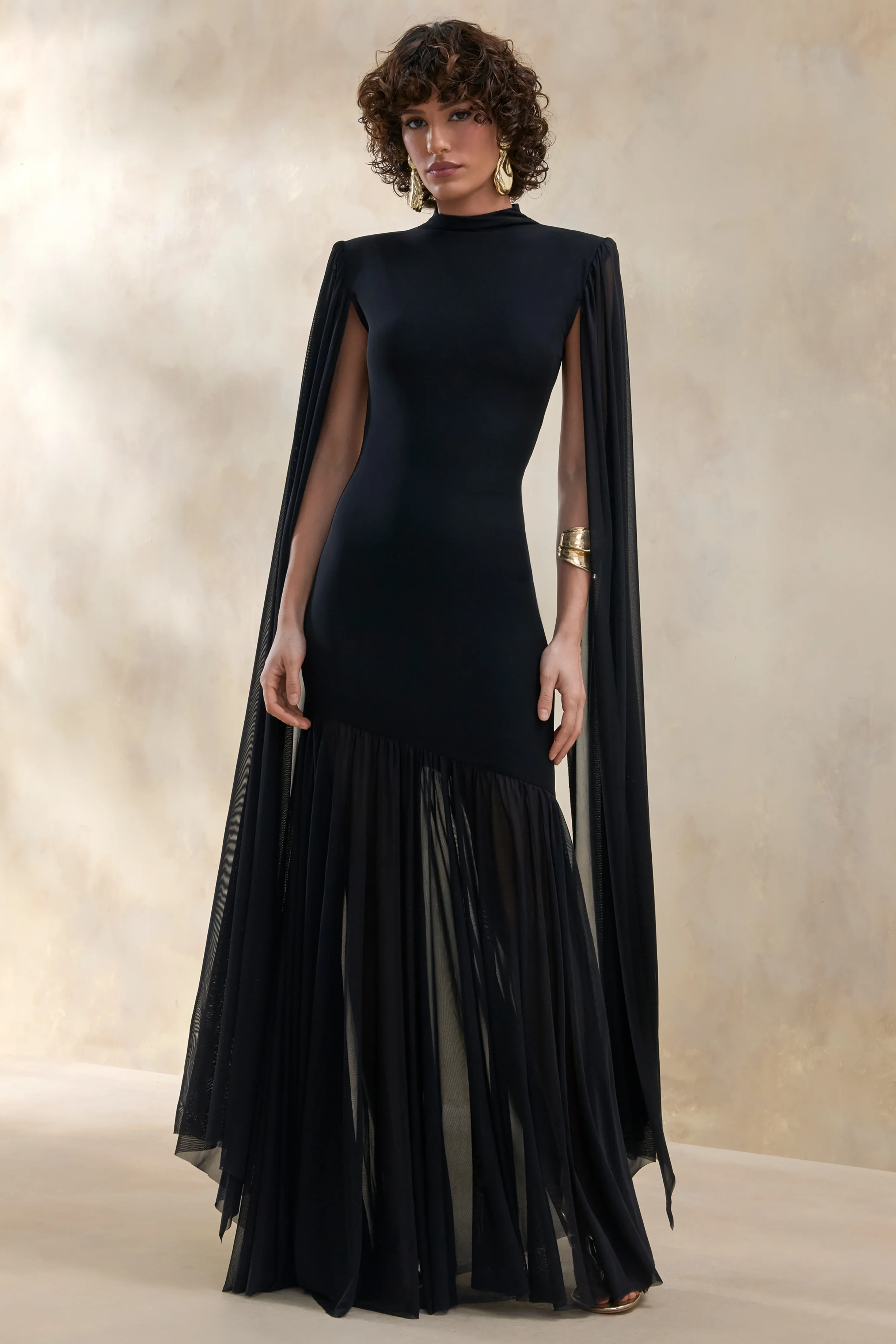 Chantelle | Zwarte Hoge Hals Maxi Jurk met Verlaagde Taille en Cape Mouwen