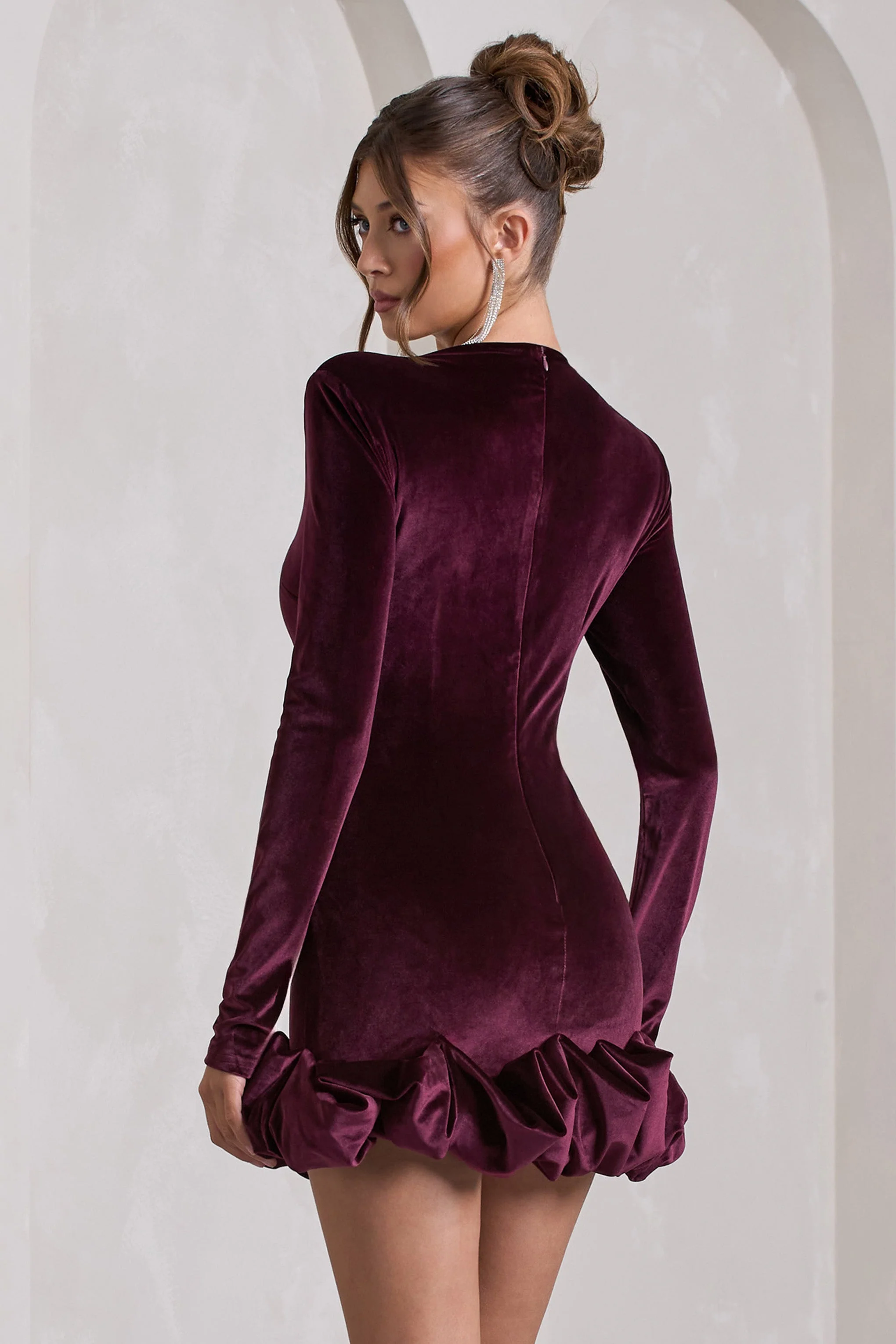 Claudine | Port Velours Gerimpeld Mini Jurk Met Lange Mouwen - Image 2