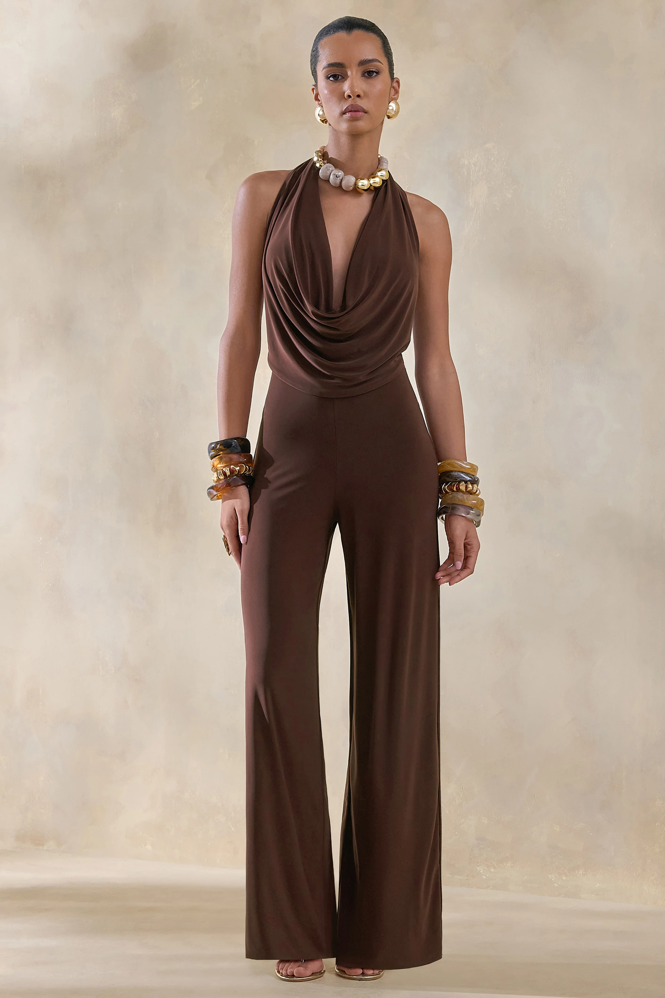 Clemence | Bruine Diepe V-Hals Jumpsuit - Image 5
