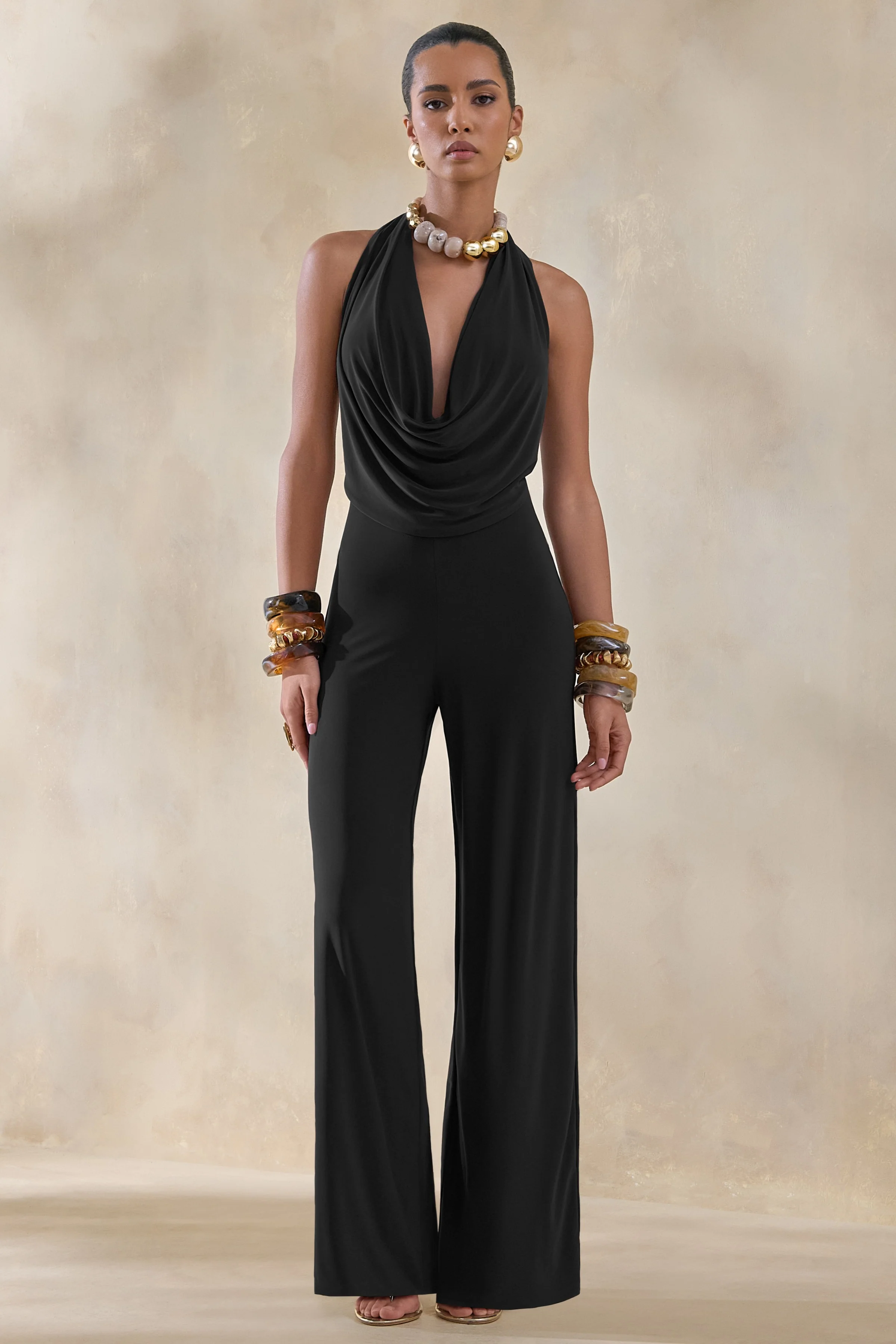 Clemence | Zwarte Jumpsuit Met Diepe V-Hals - Image 5