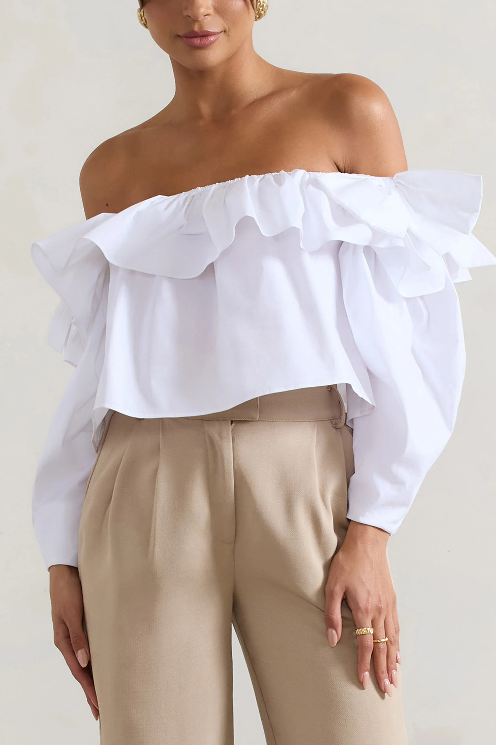 Cove | Witte Bardot Ruches Top Met Pof Mouw En Strik Detail - Image 8