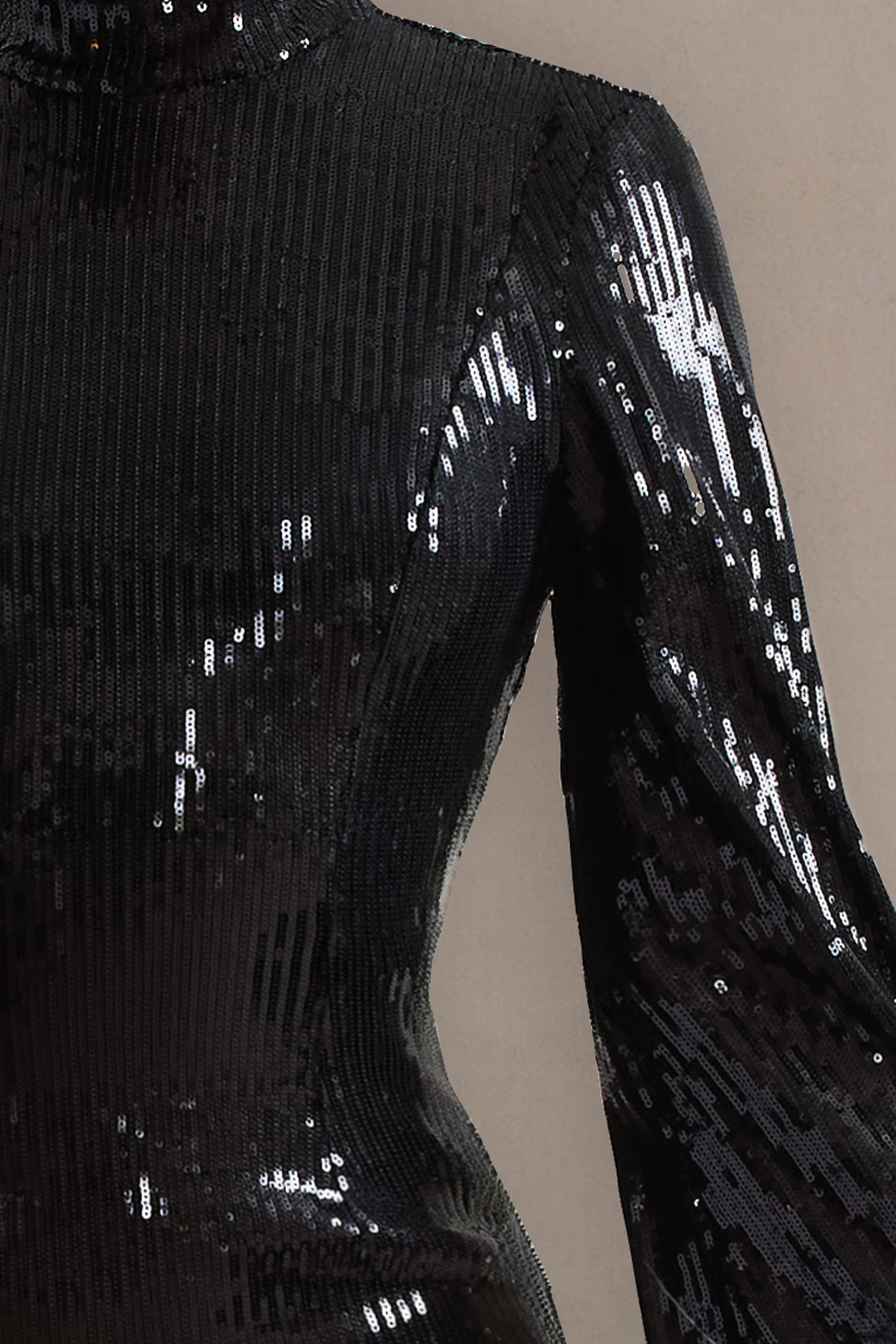 Cupid | Zwarte Pailletten Mini Jurk Met Hoge Hals En Veren Detail - Image 6