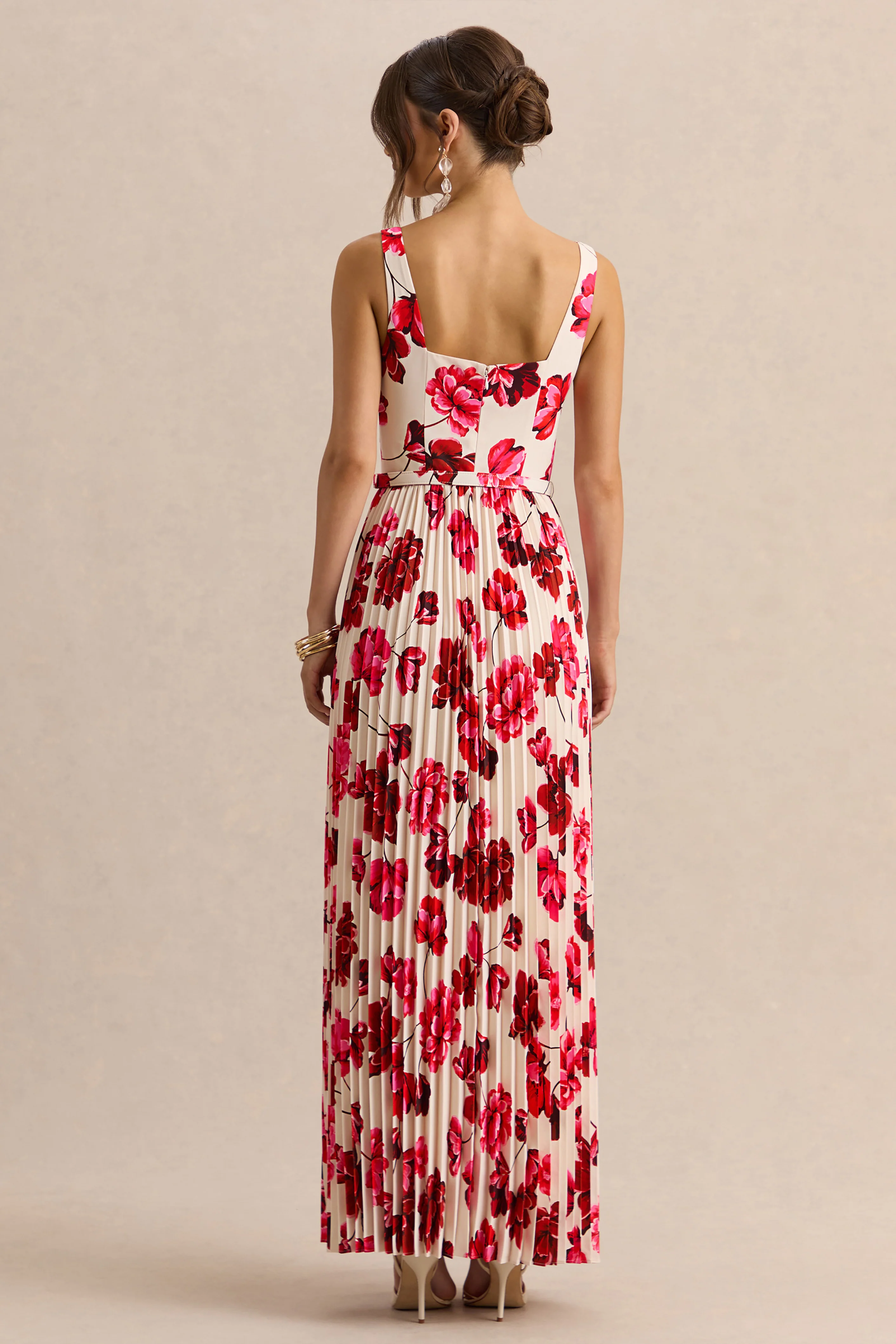 Danika | Felroze Bloemenprint Maxi Jurk Met Vierkante Hals, Ceintuur En Geplooide Rok - Image 2
