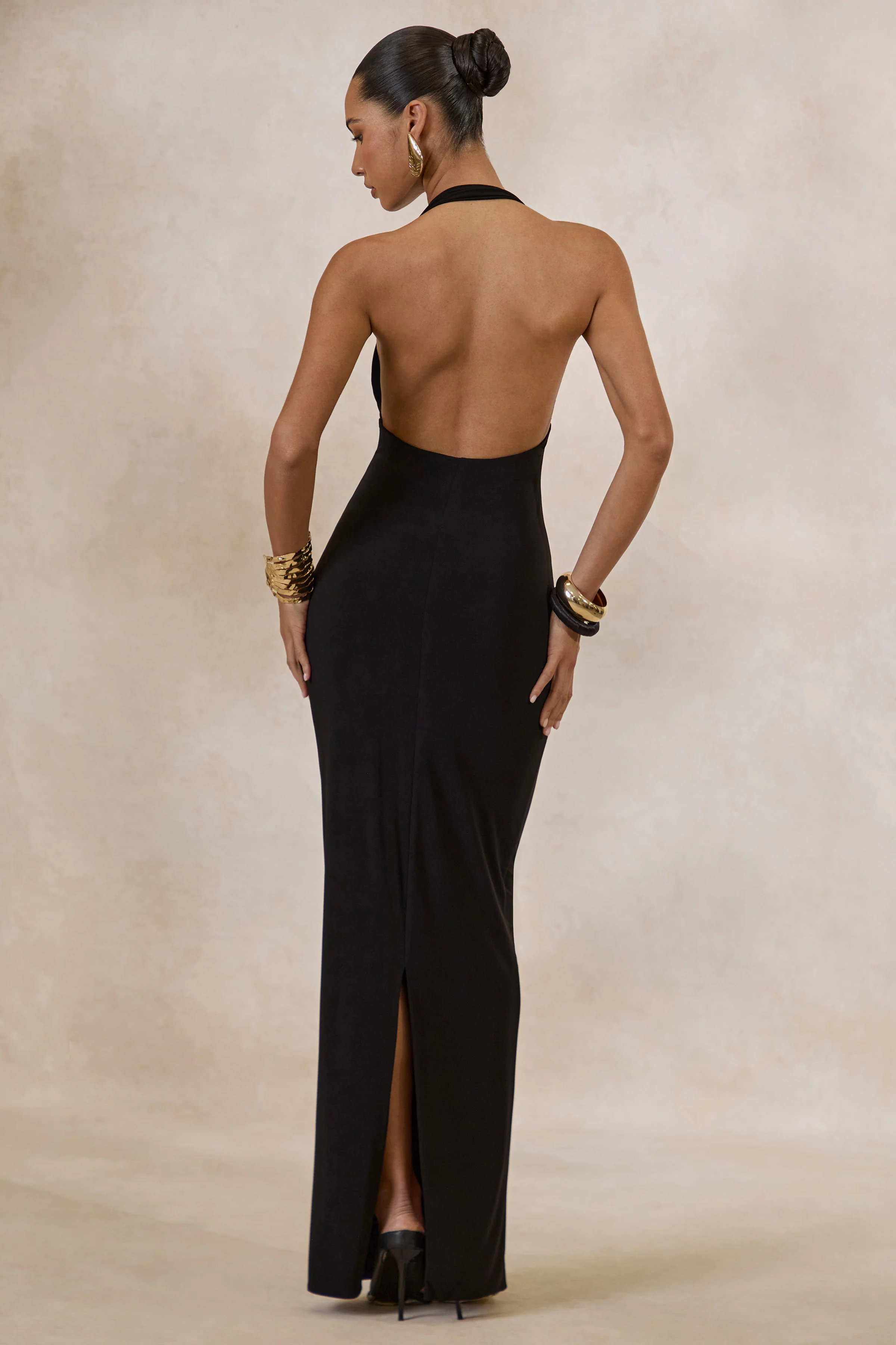 Delisse | Zwarte Maxi Jurk Met Asymmetrische Hals - Image 2