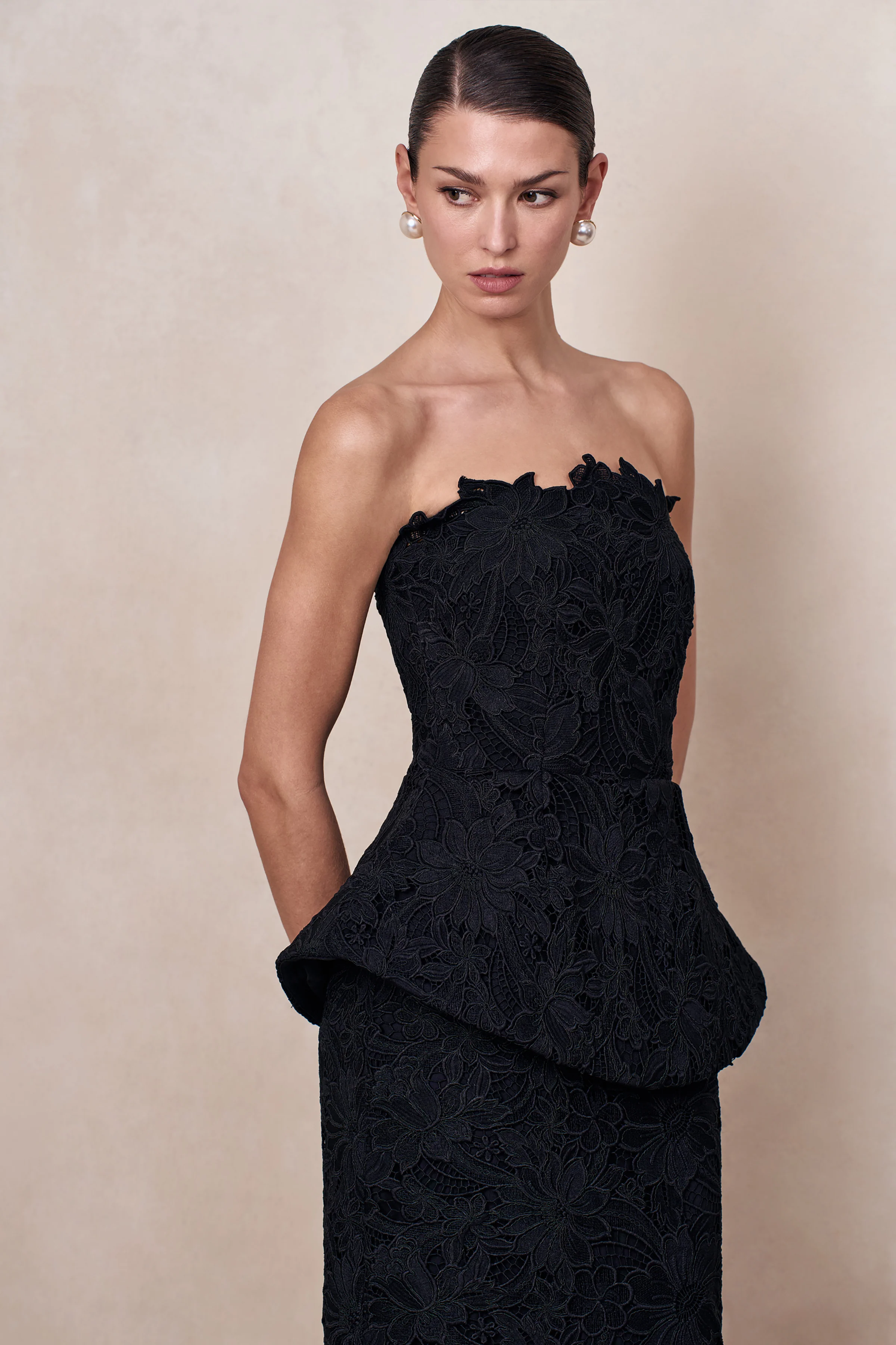 Delvine | Zwarte Kanten Bandeau Korset Maxi Jurk - Image 5