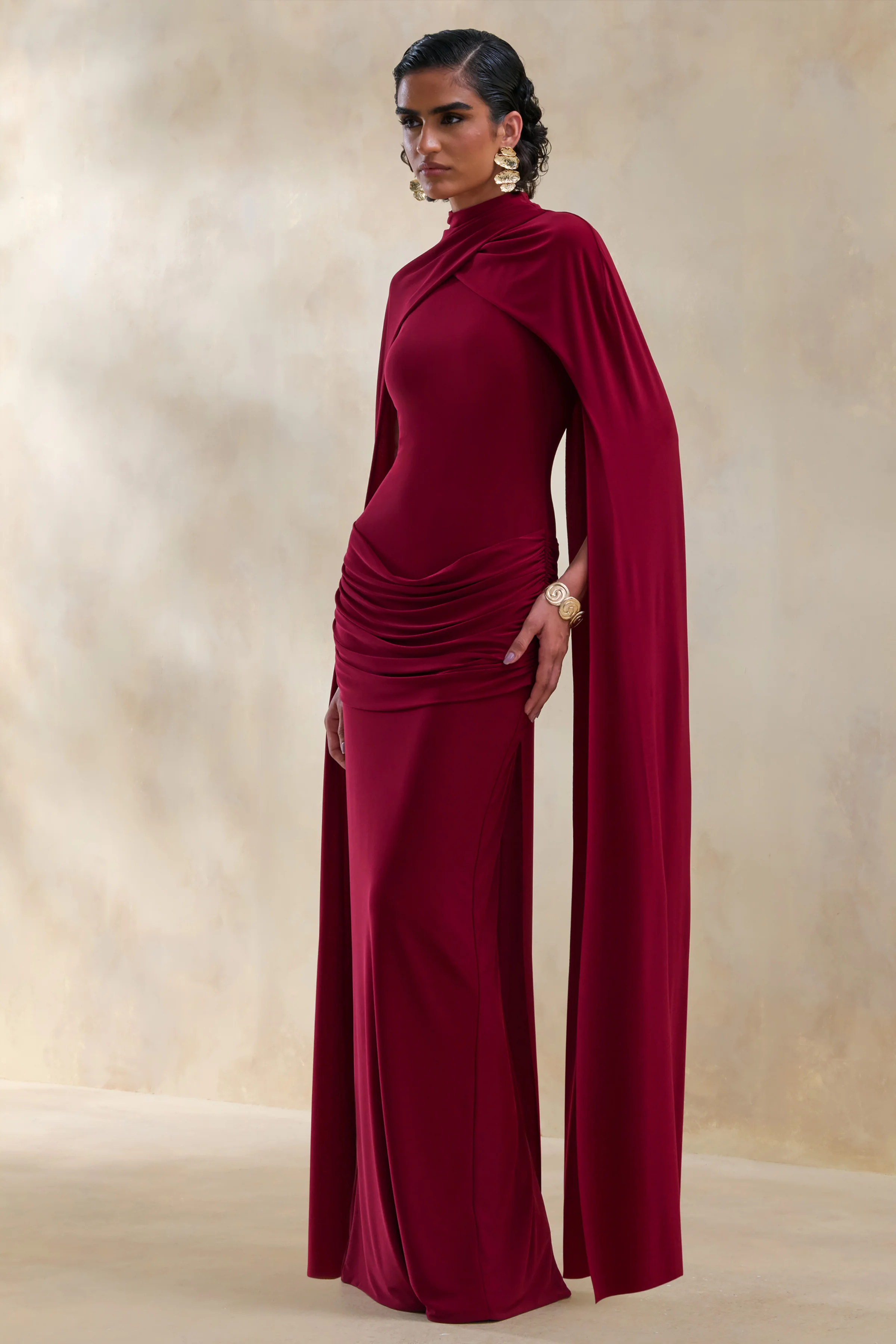 Dianelle | Bessenrode Hoge Hals Maxi Jurk Met Cape Mouwen