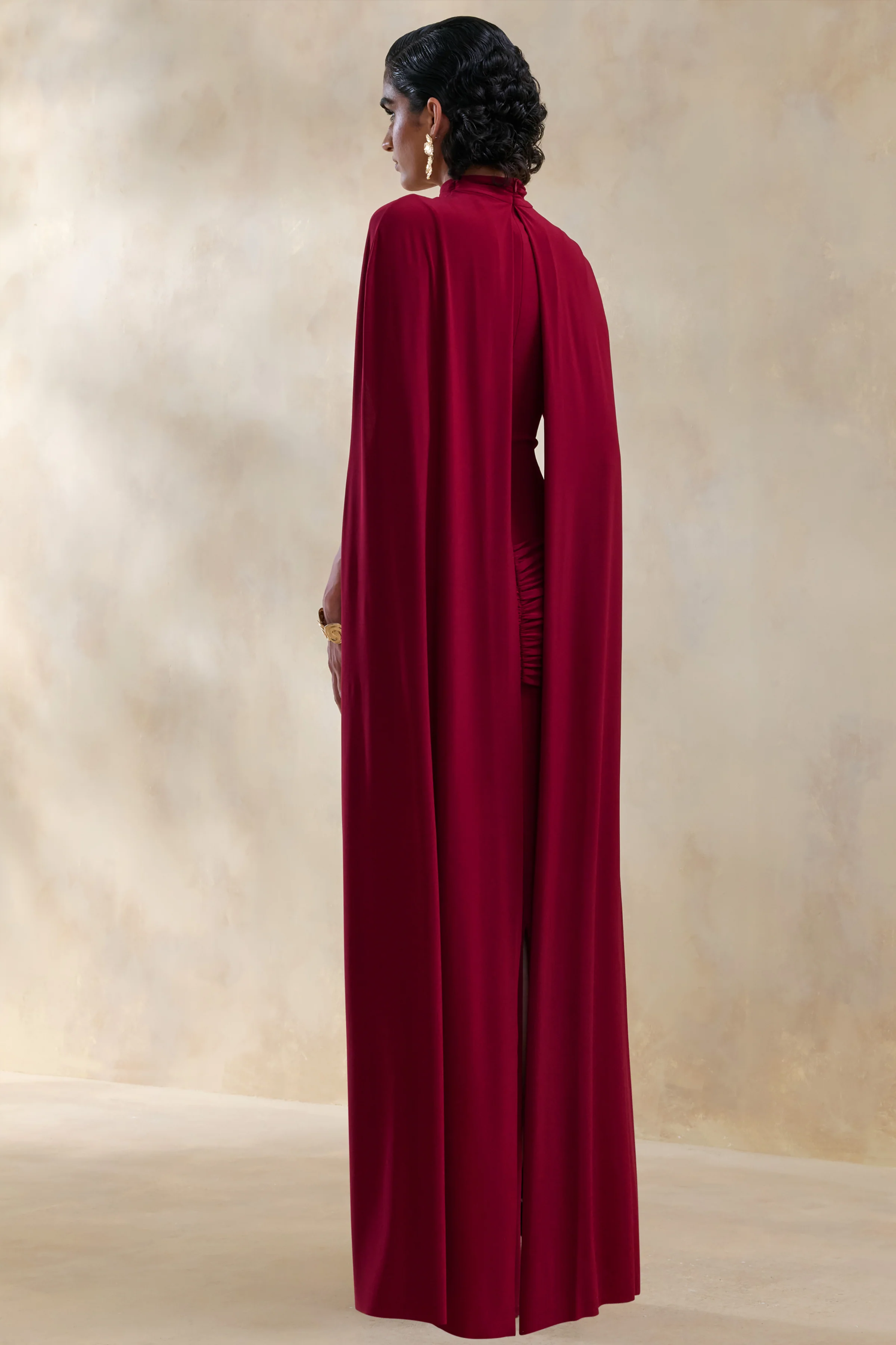Dianelle | Bessenrode Hoge Hals Maxi Jurk Met Cape Mouwen - Image 2