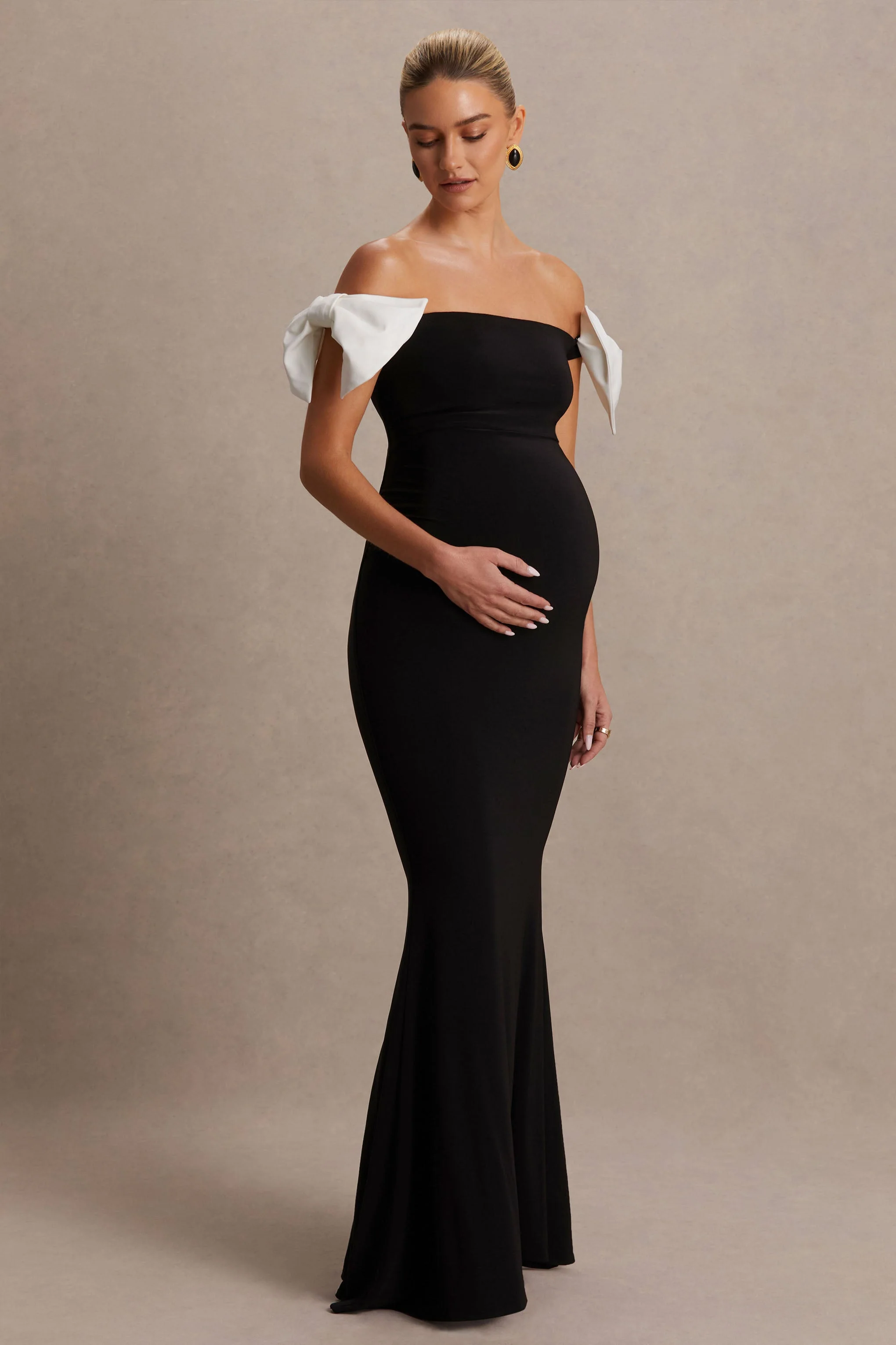 Didi | Zwart-Witte Bardot Strik Detail Zwangerschaps Maxi Jurk