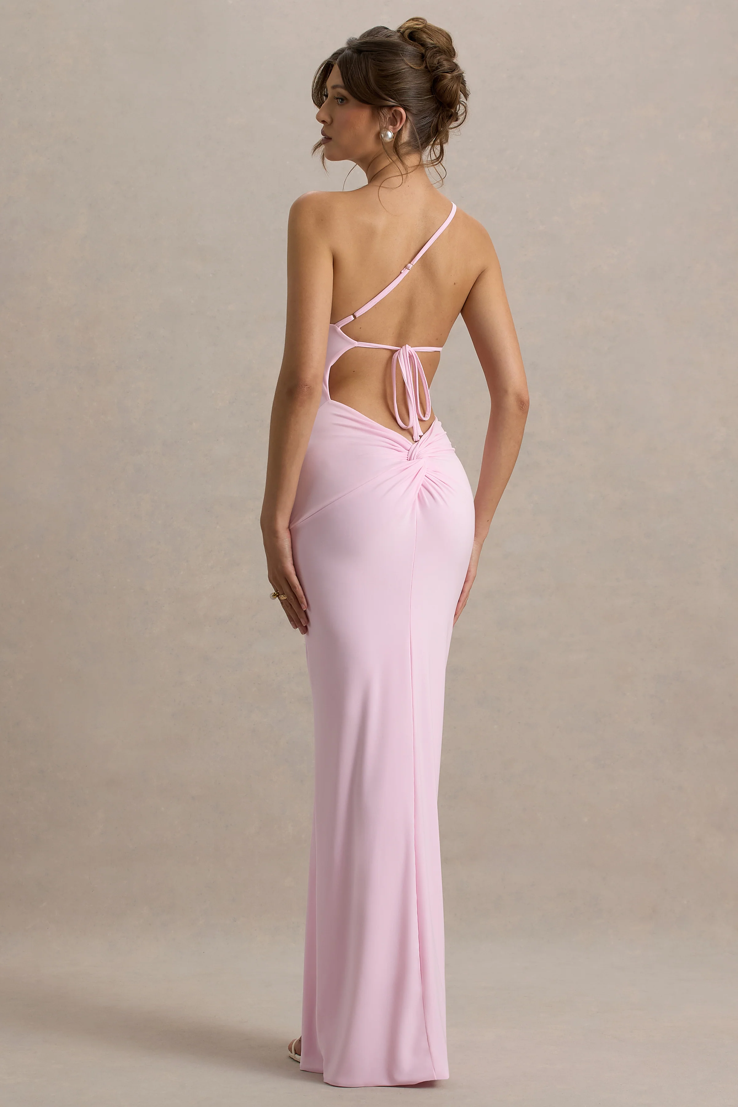 Dressing Up | Roze Maxi Jurk Met Blote Schouder En Open Rug Detail