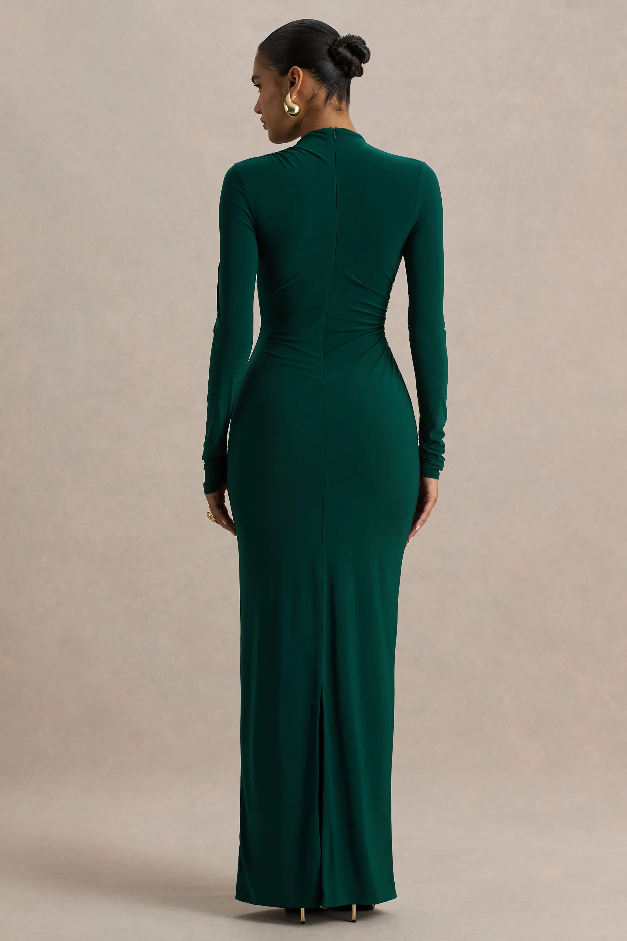 Eden | Flessengroene Hoge Hals Maxi Jurk Met Gerimpeld Details - Image 2