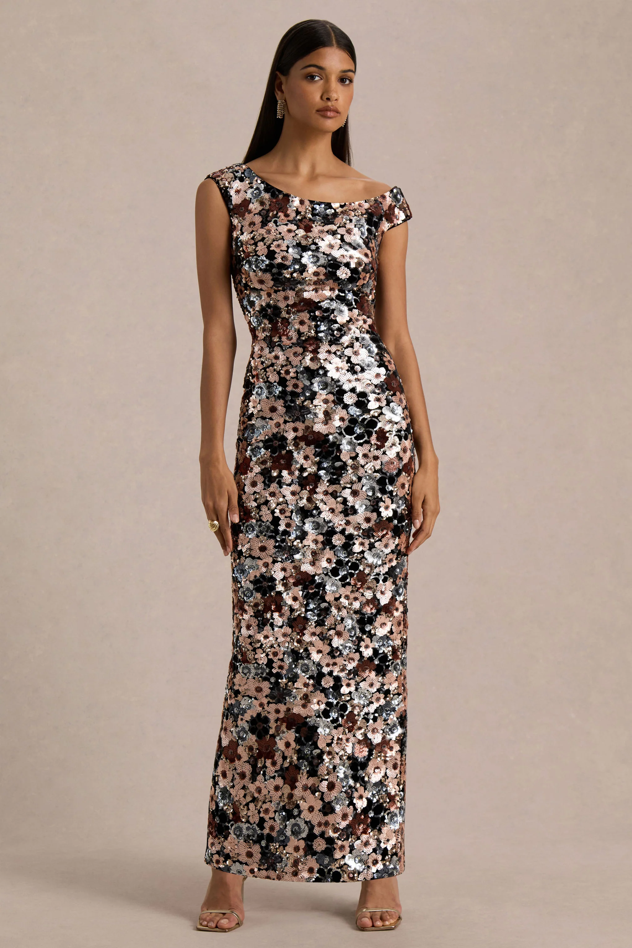 Electric | Zwarte Bloemenpailletten En Fluwelen Maxi Jurk Met Asymmetrische Hals - Image 4