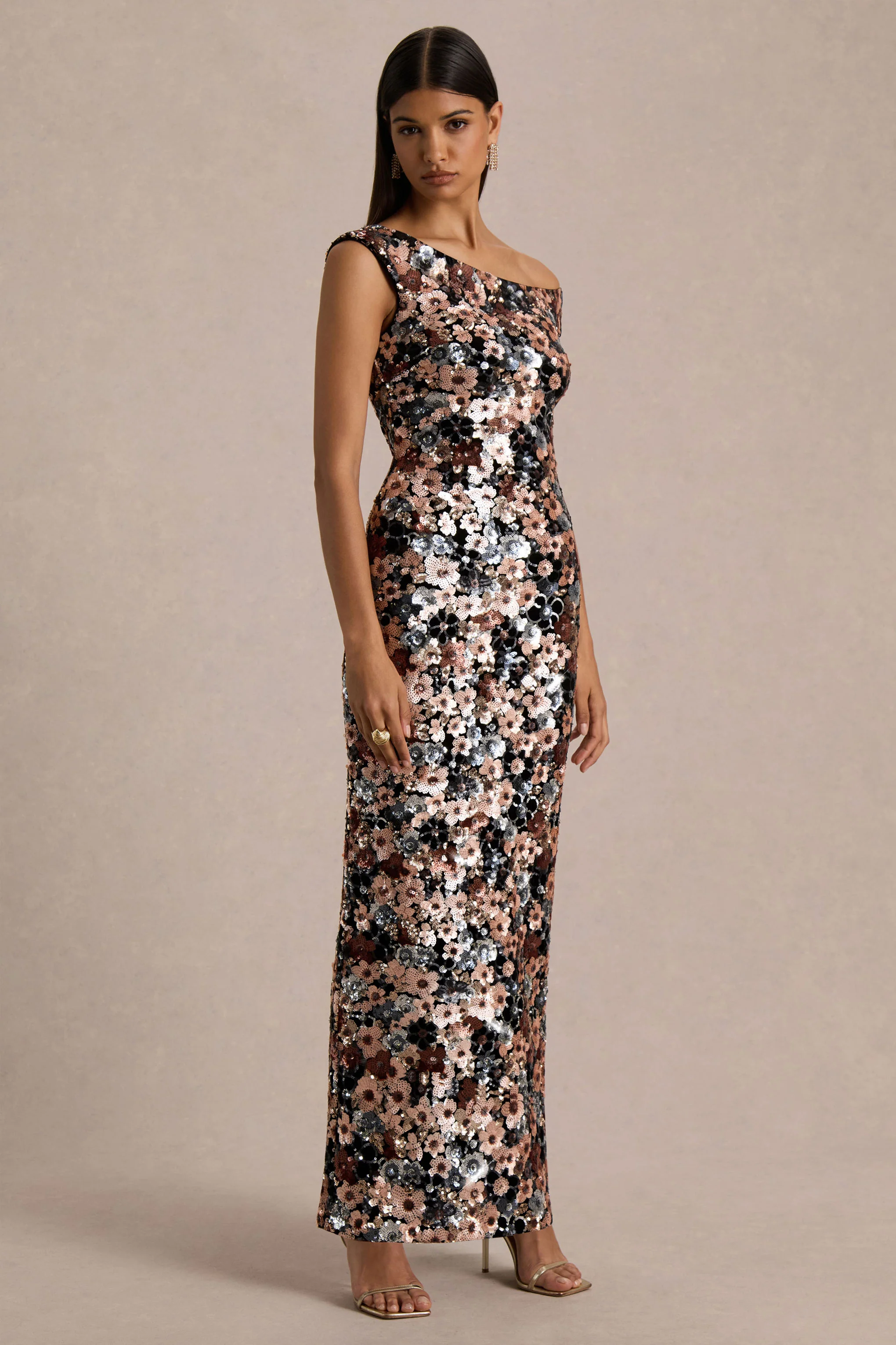 Electric | Zwarte Bloemenpailletten En Fluwelen Maxi Jurk Met Asymmetrische Hals - Image 5