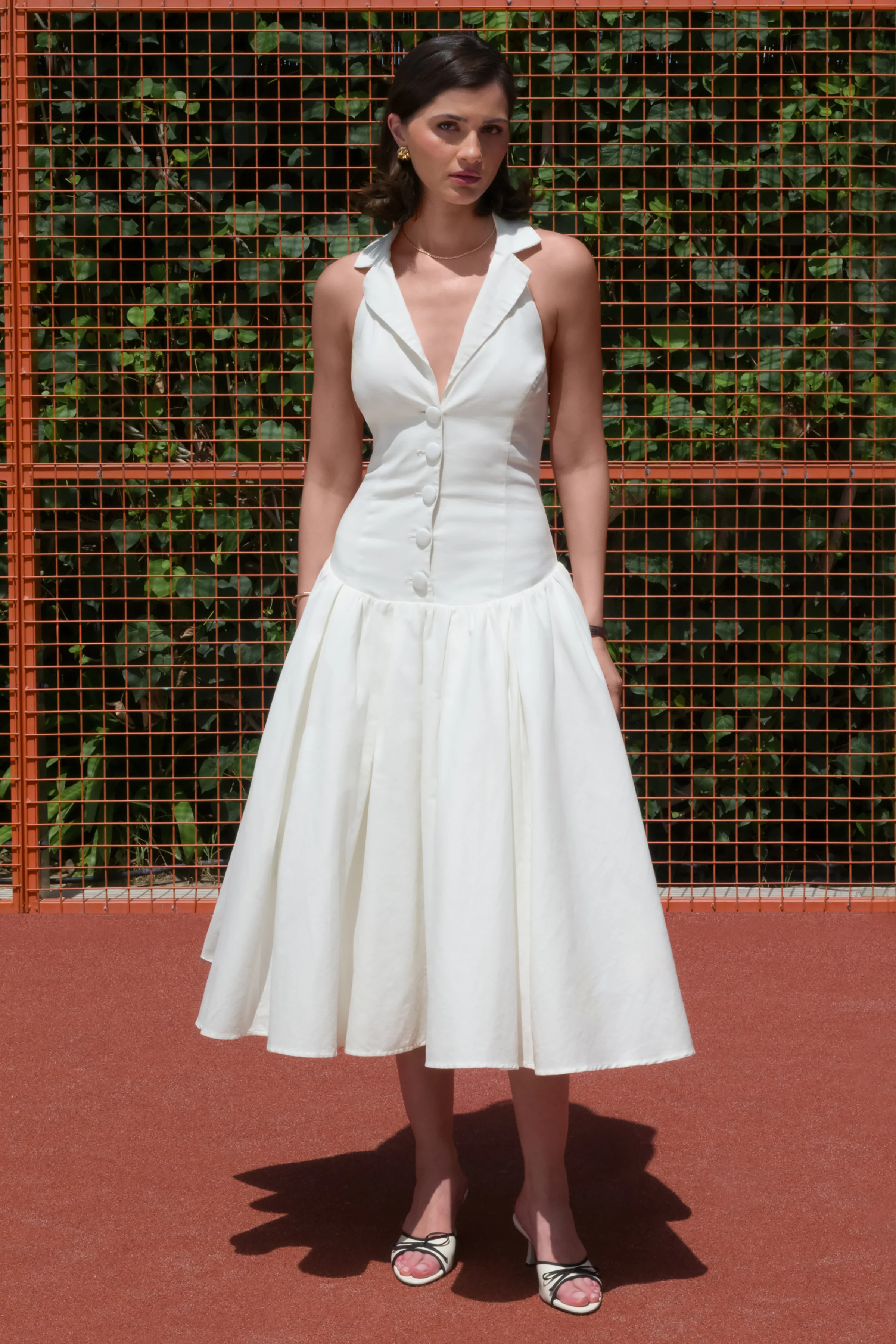 Ella | Witte Diepe V-Hals Midi Jurk Met verlaagde Taille
