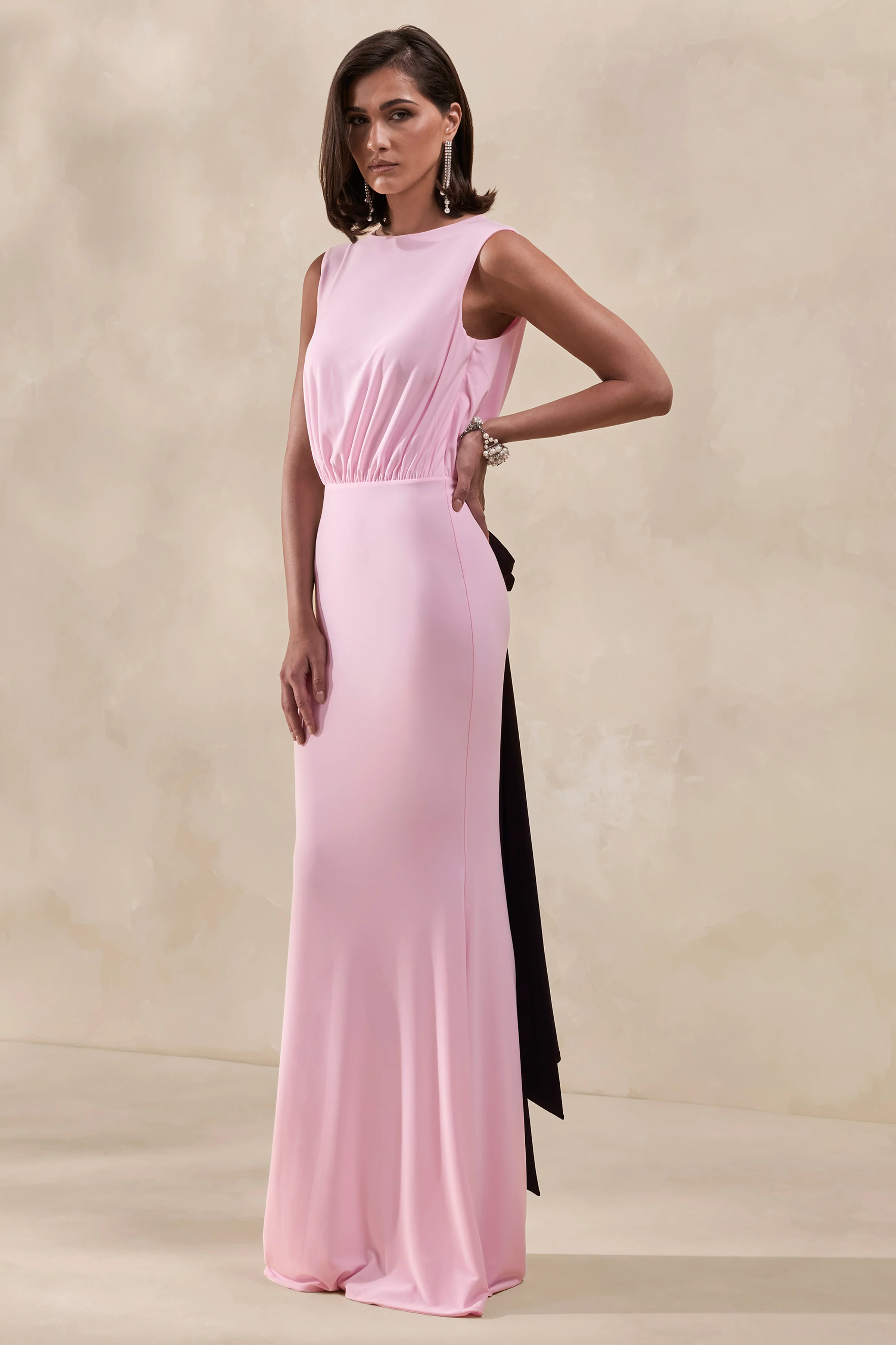 Elladine | Roze Ronde Hals Maxi Jurk Met Kanten Rug En Strikdetail - Image 4