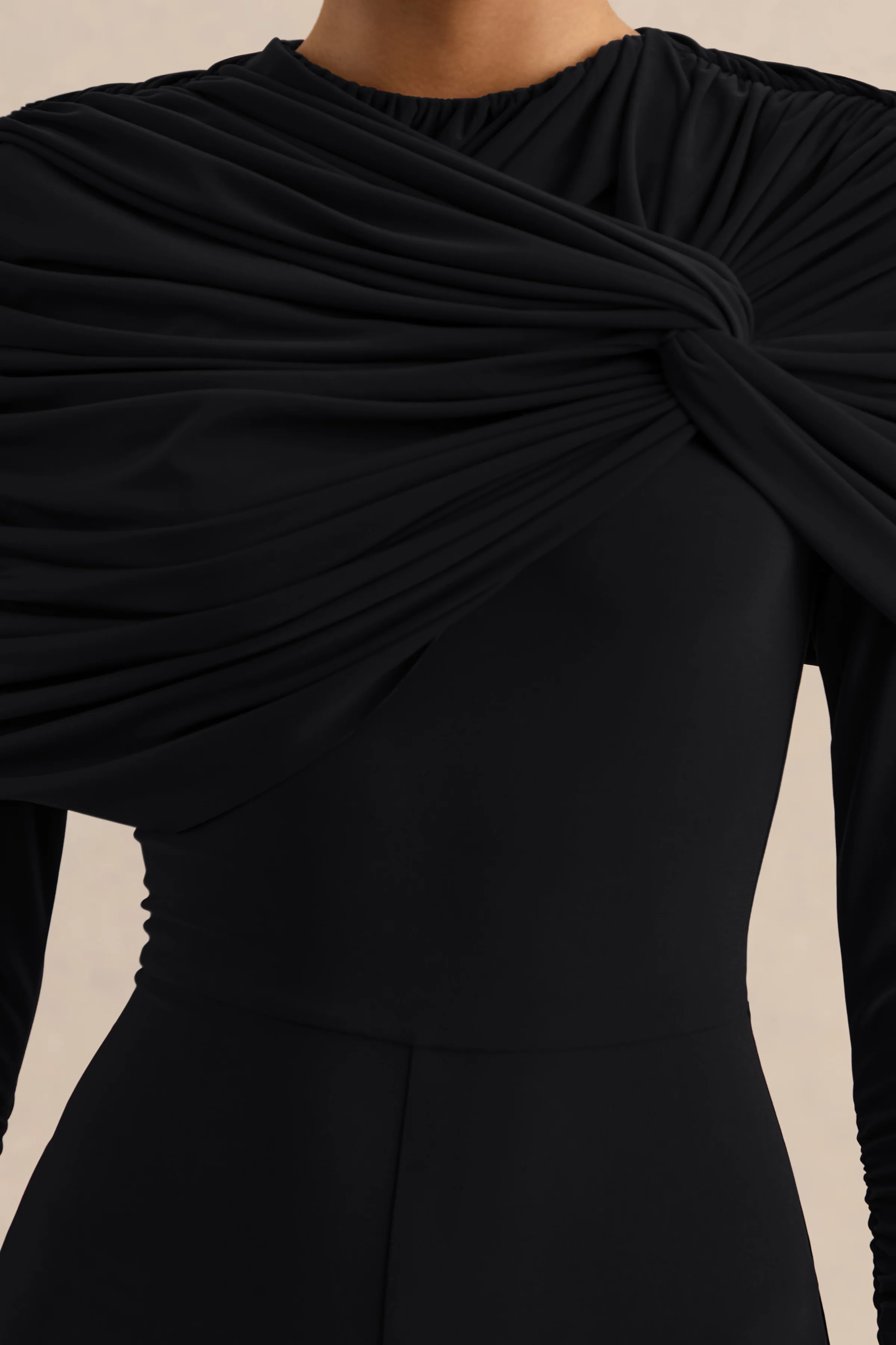 Eloura | Zwarte Jumpsuit Met Hoge Hals En Gedraaid Rimpel Detail - Image 7