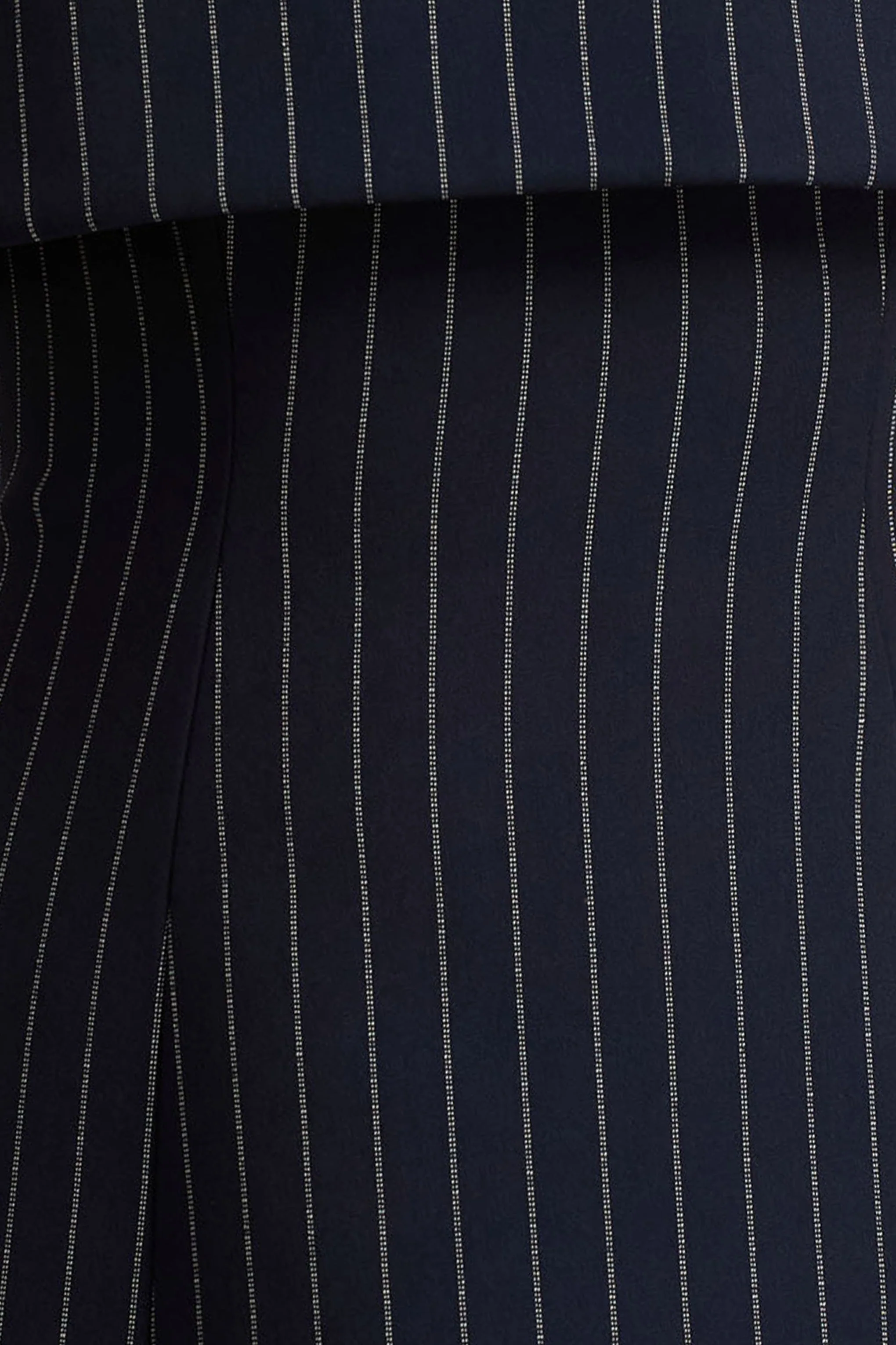 Ember | Marineblauwe Pinstripe Mini Jurk Met Vierkante Hals - Image 6