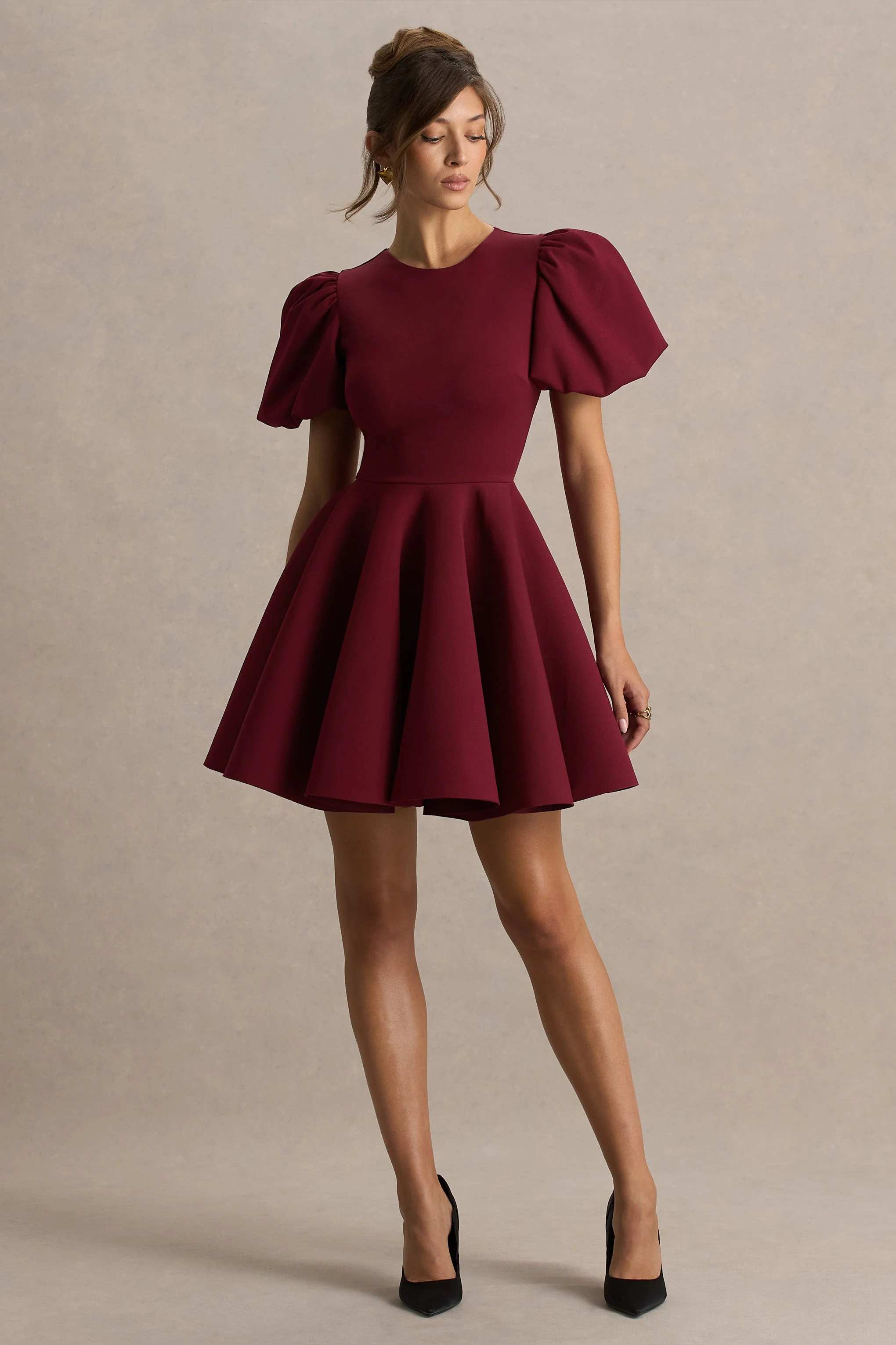 Emelia | Bordeaux Skater Jurk Met Pof-Mouwen - Image 3