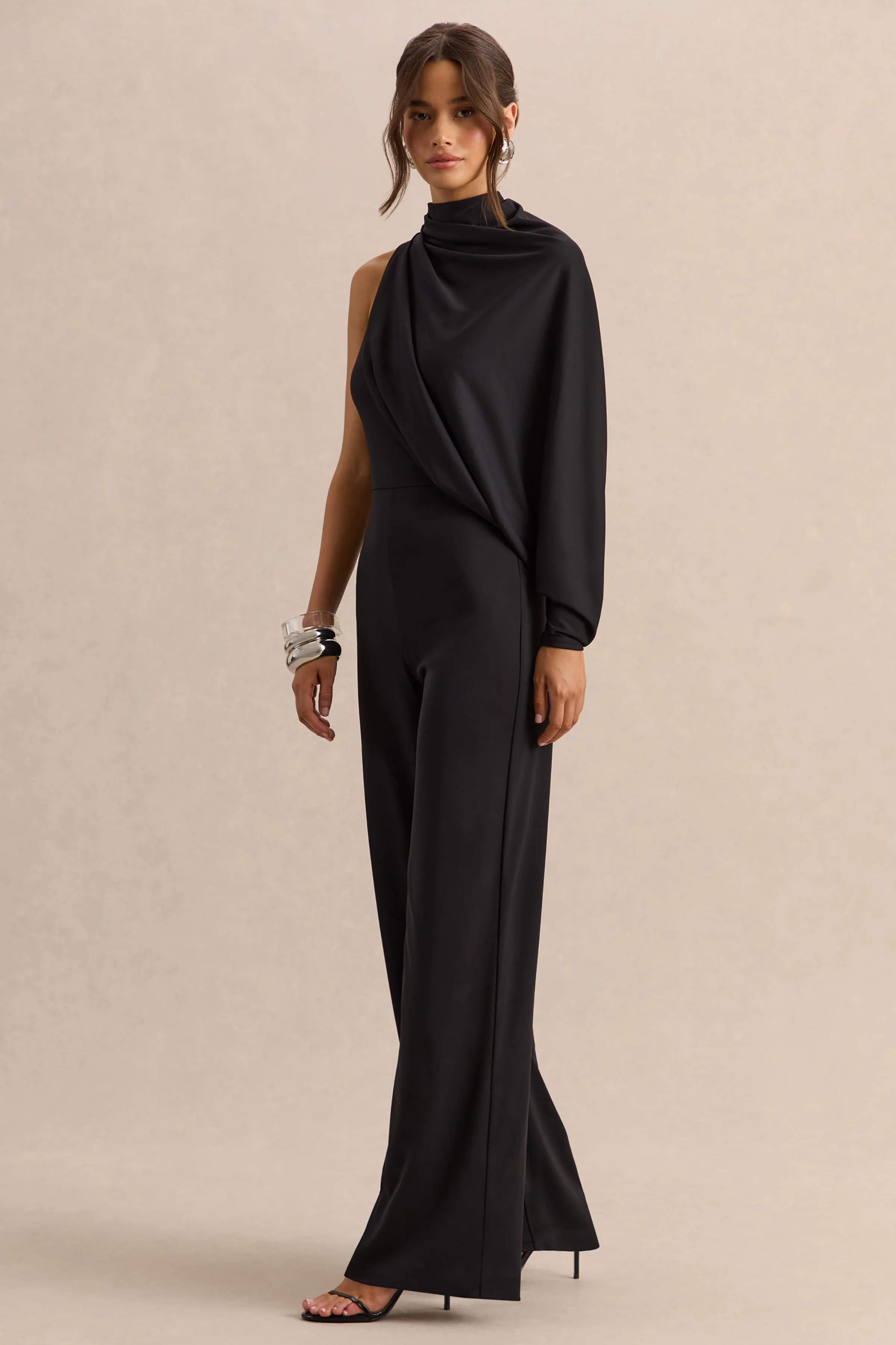 Emoria | Zwarte Hoge Hals Jumpsuit Met Eén Lange Mouw - Image 5